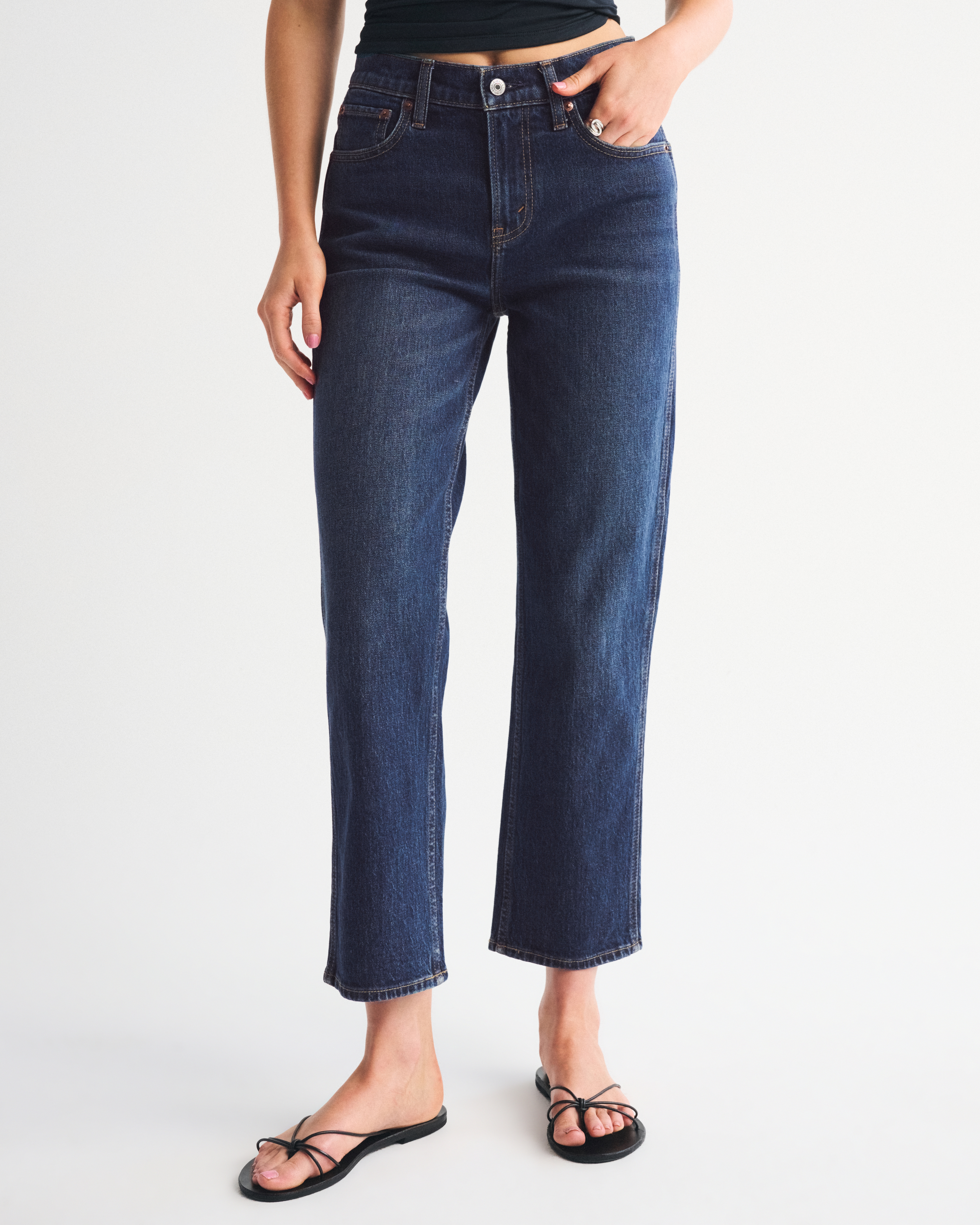 Женские джинсы Abercrombie & Fitch High Rise Cropped Straight Jean — фото 3