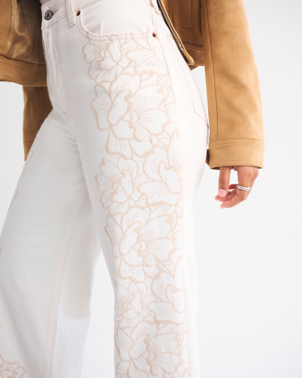 Curve Love High Rise Wide Leg Jean