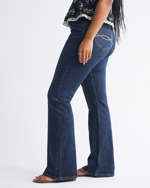 Women's Curve Love Mid Rise Bootcut Rhinestone Pocket Jean
