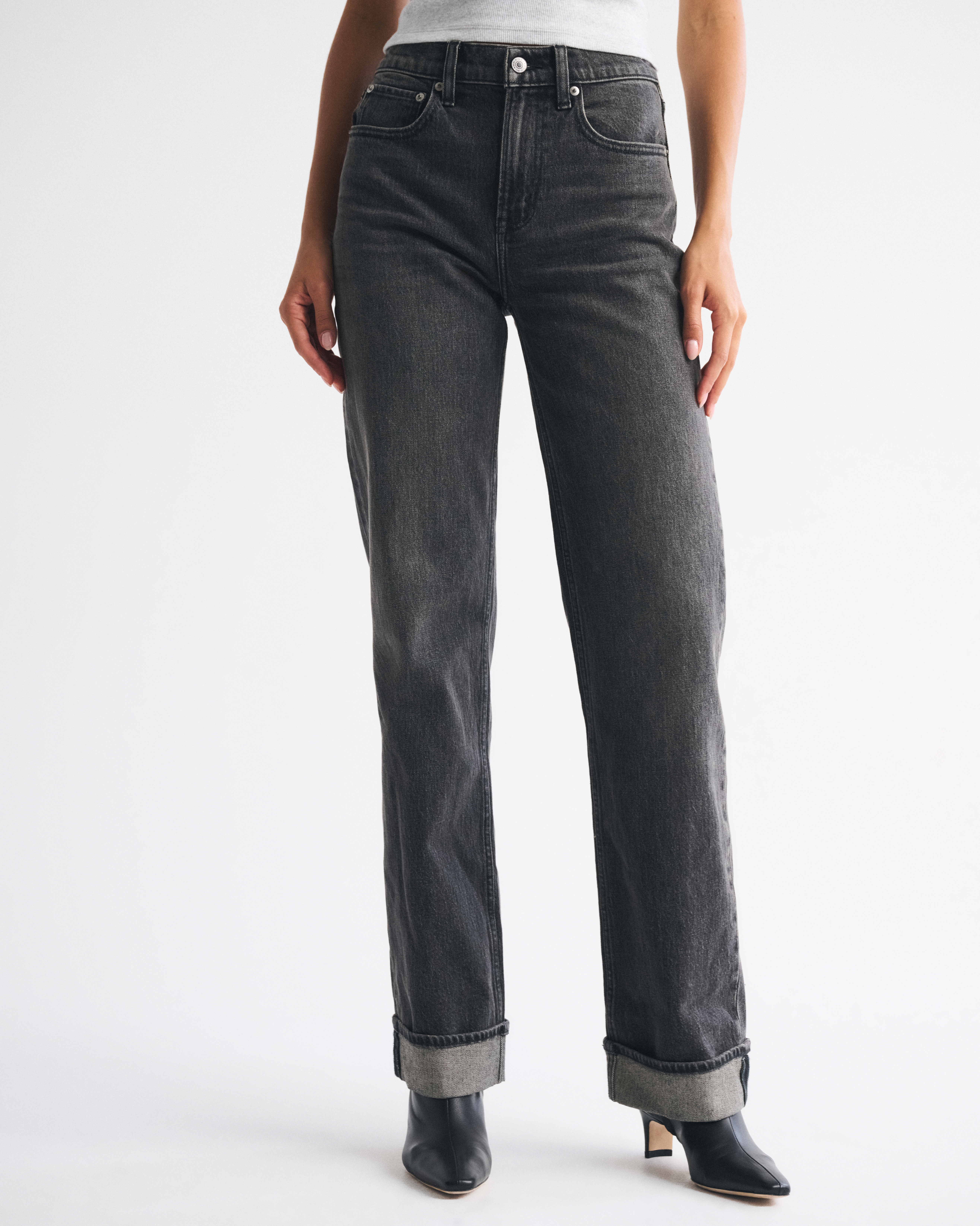 Женские джинсы Abercrombie & Fitch High Rise 90s Relaxed Cuffed Hem Jean — фото 3