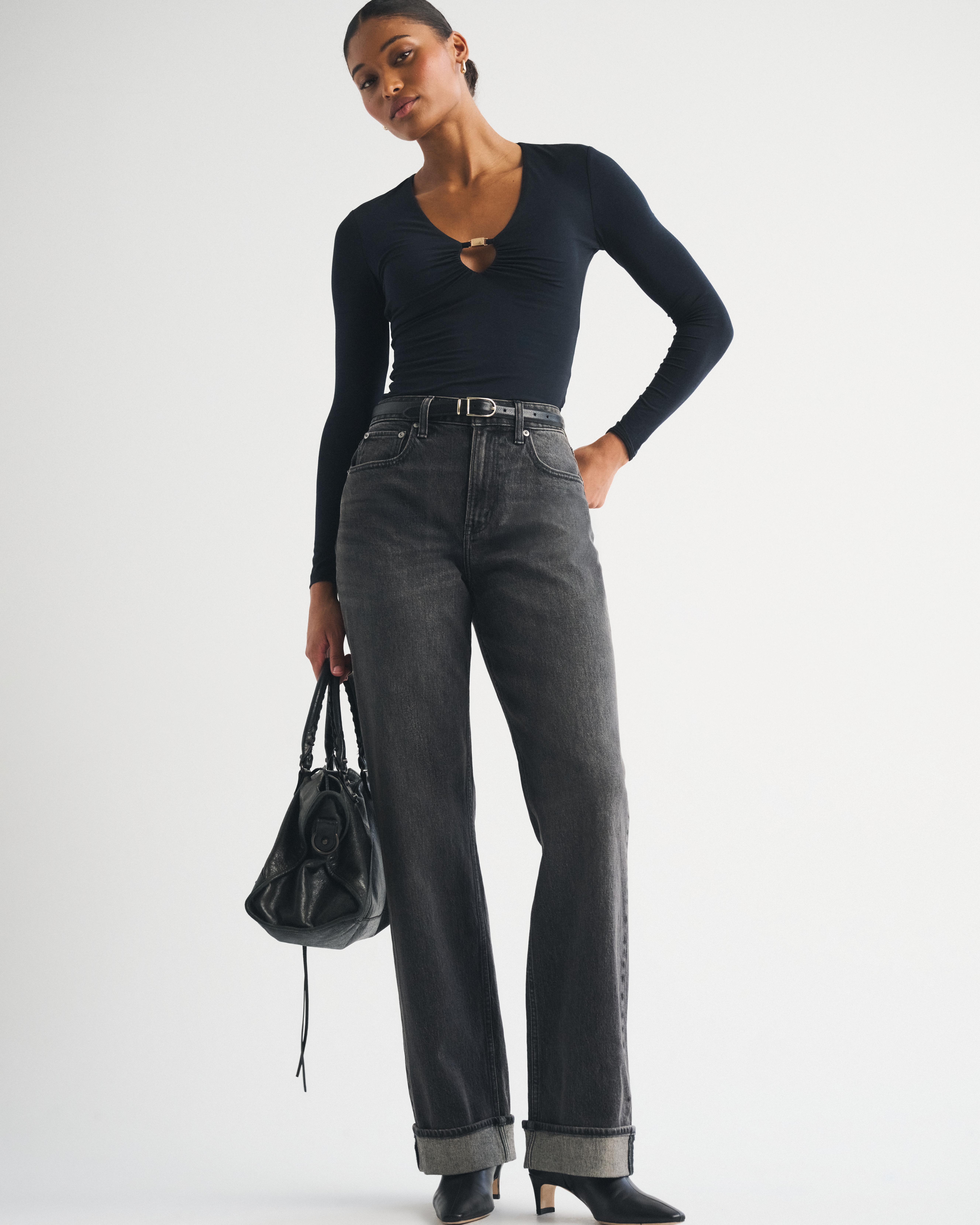 Женские джинсы Abercrombie & Fitch Curve Love High Rise 90s Relaxed Split-Vent Hem Jean — фото 2