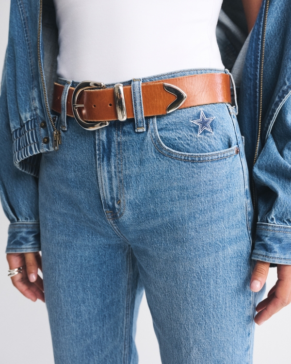 High Rise 90s Relaxed Dallas Cowboys Embroidered Jean