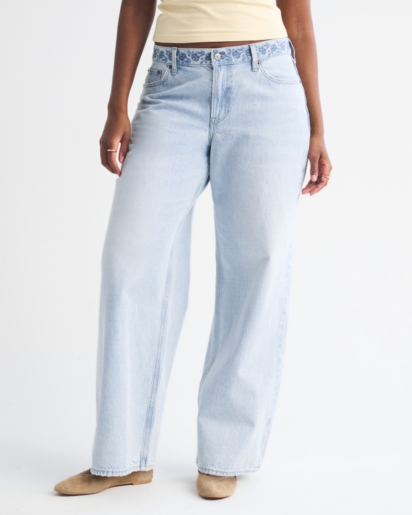 Curve Love Low Rise Ultra Loose Floral Embroidered Jean