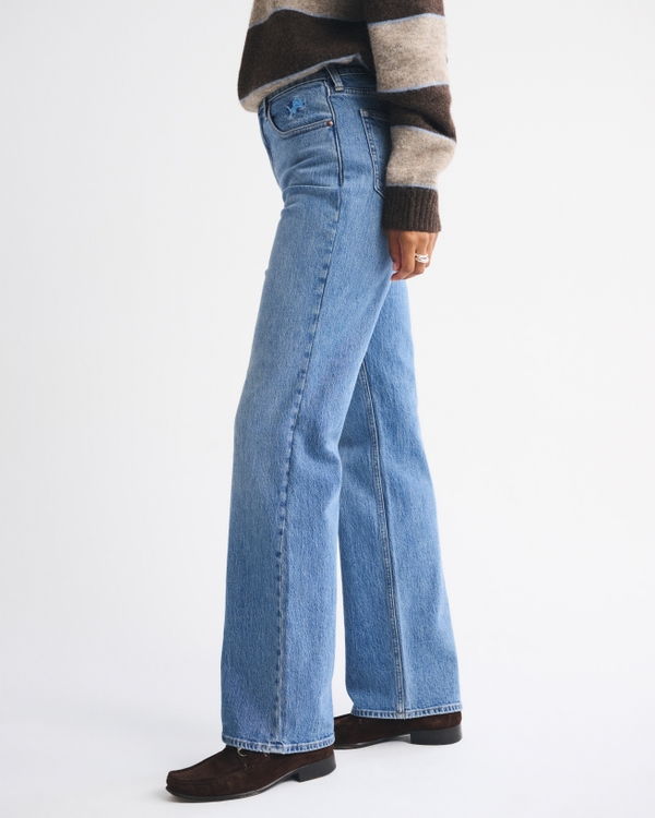 Curve Love High Rise 90s Relaxed Detroit Lions Embroidered Jean