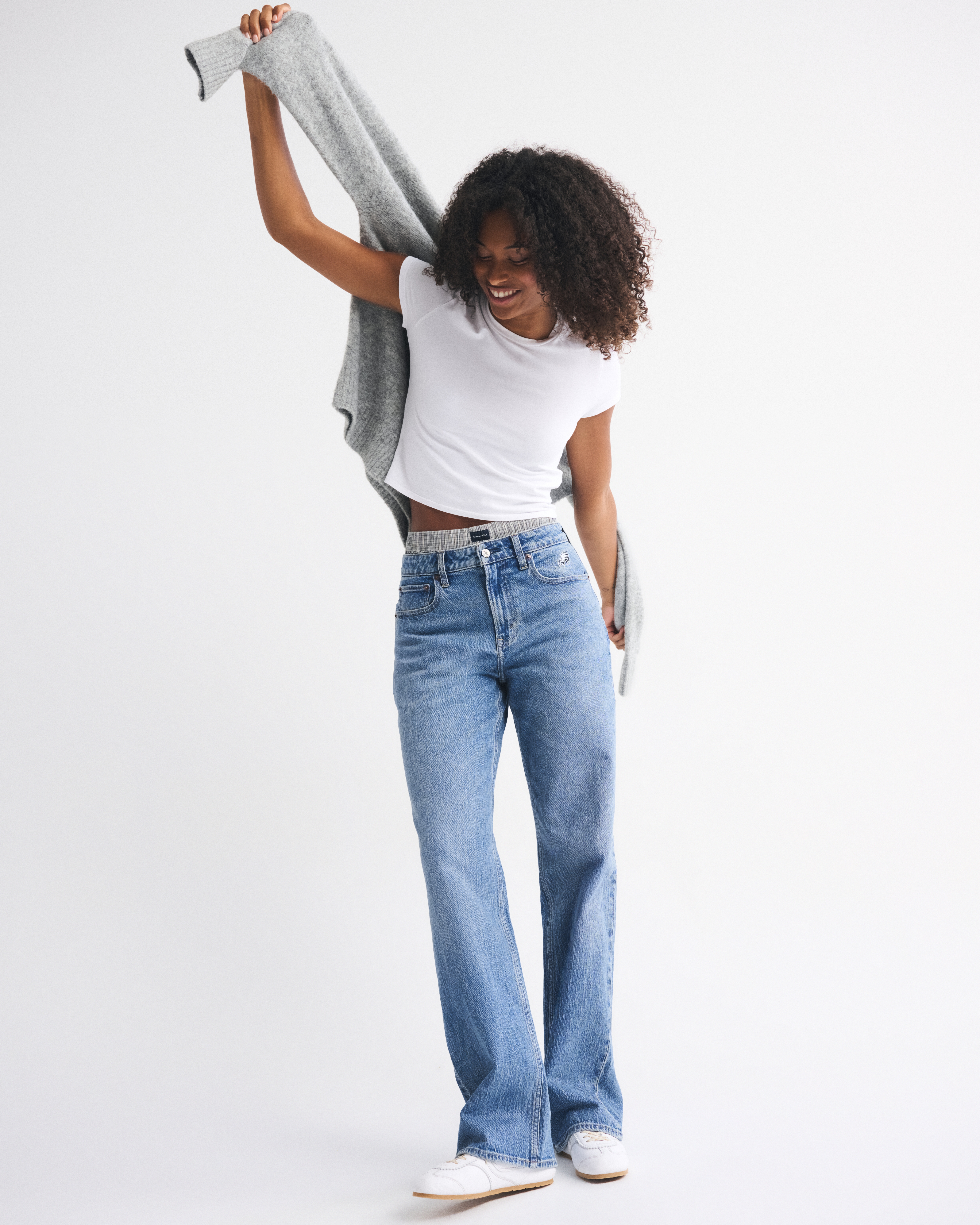 Abercrombie & Fitch Curve Love High Rise 90s Relaxed Philadelphia Eagles Embroidered Jean In Blue