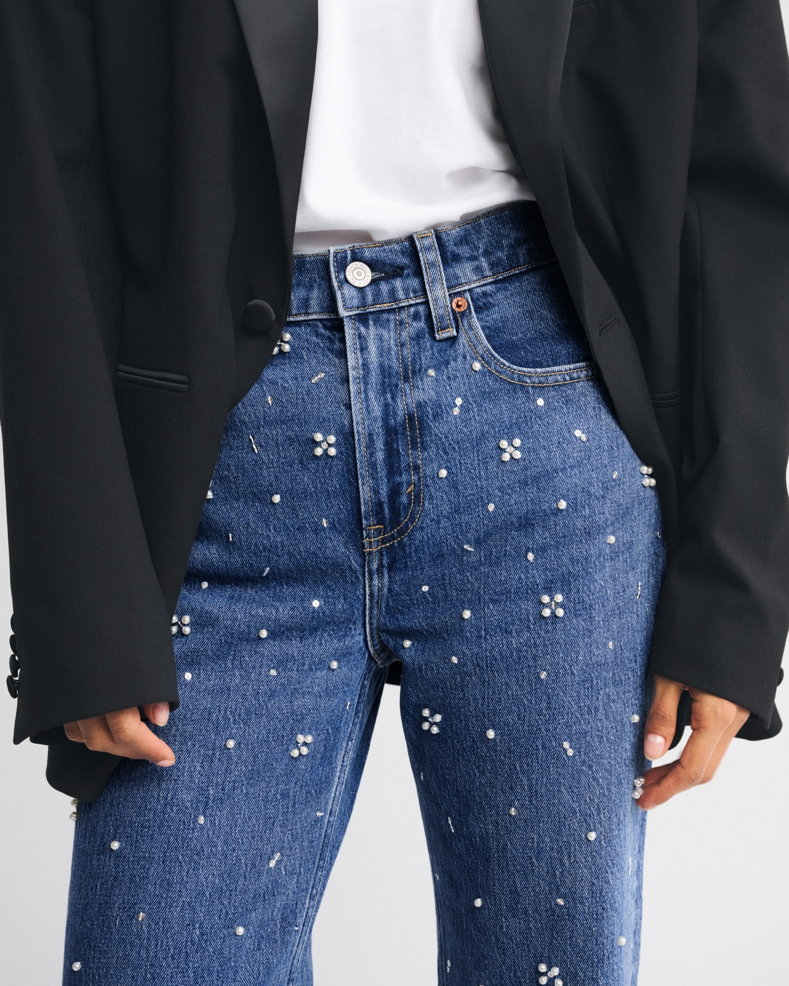 High Rise 90s Relaxed Studded Jean