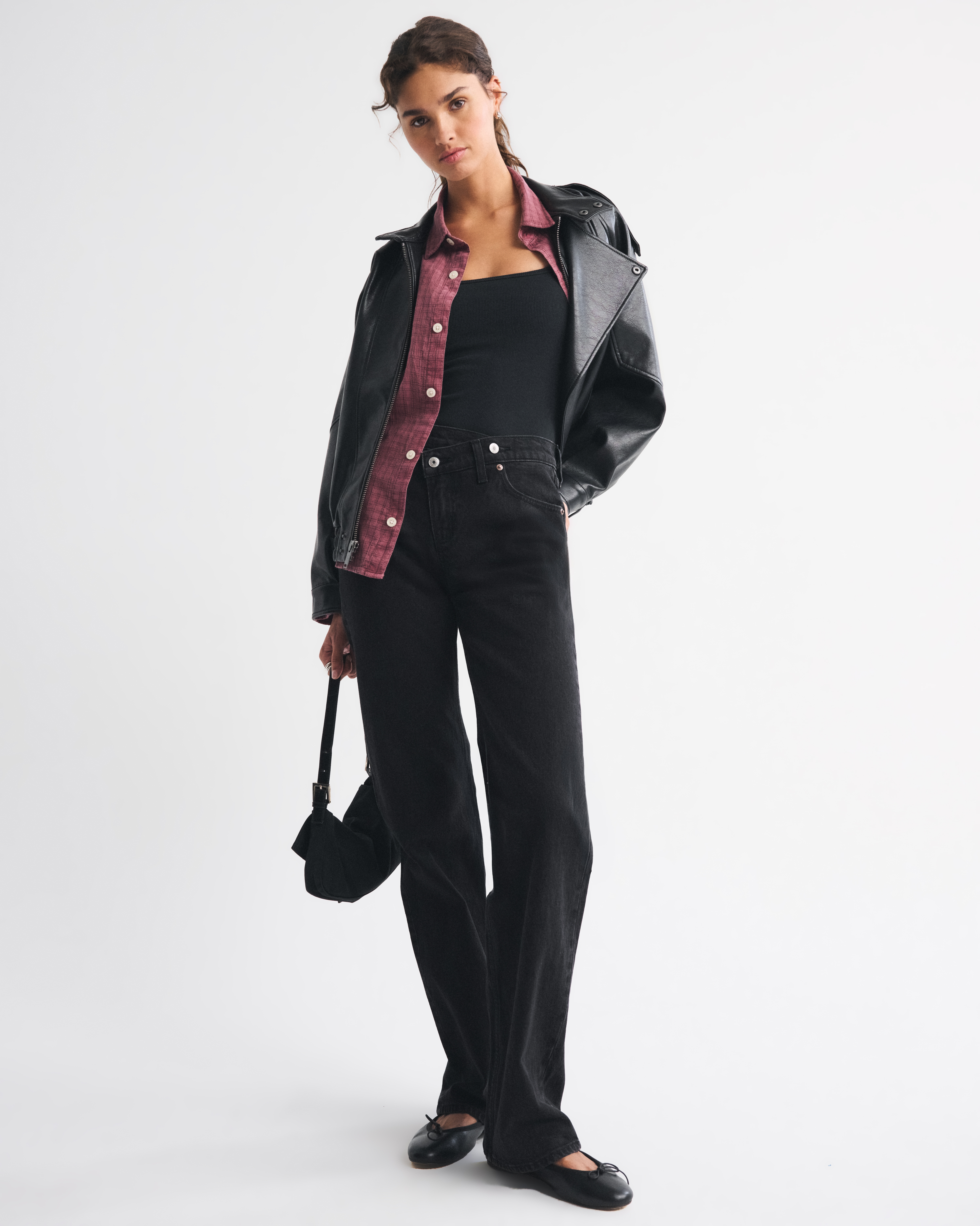 Abercrombie & Fitch High Rise 90s Relaxed Crossover Waistband Jean