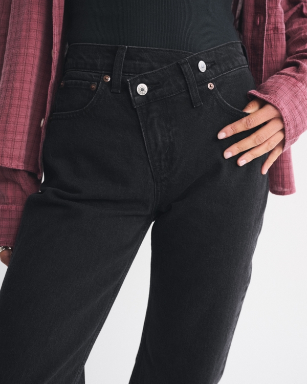 High Rise 90s Relaxed Crossover Waistband Jean