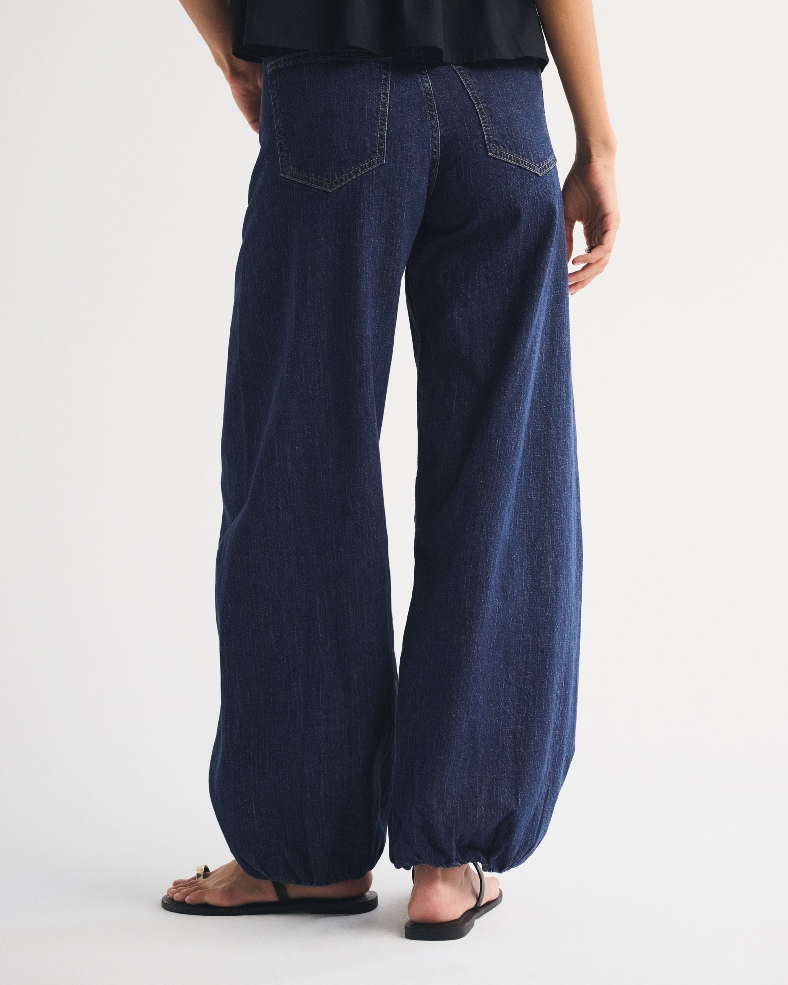 Linen-Blend High Rise Balloon Jean