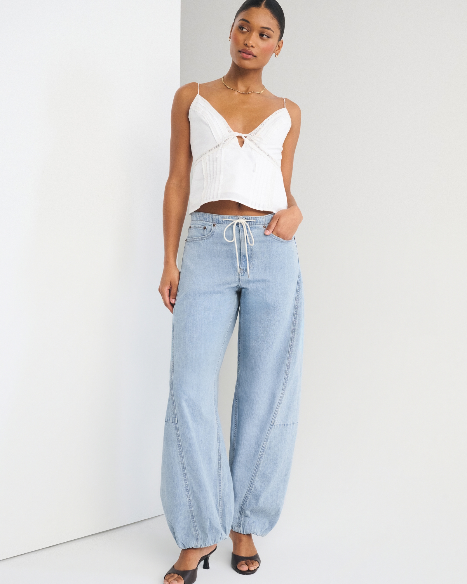 Curve Love Linen-Blend High Rise Balloon Jean