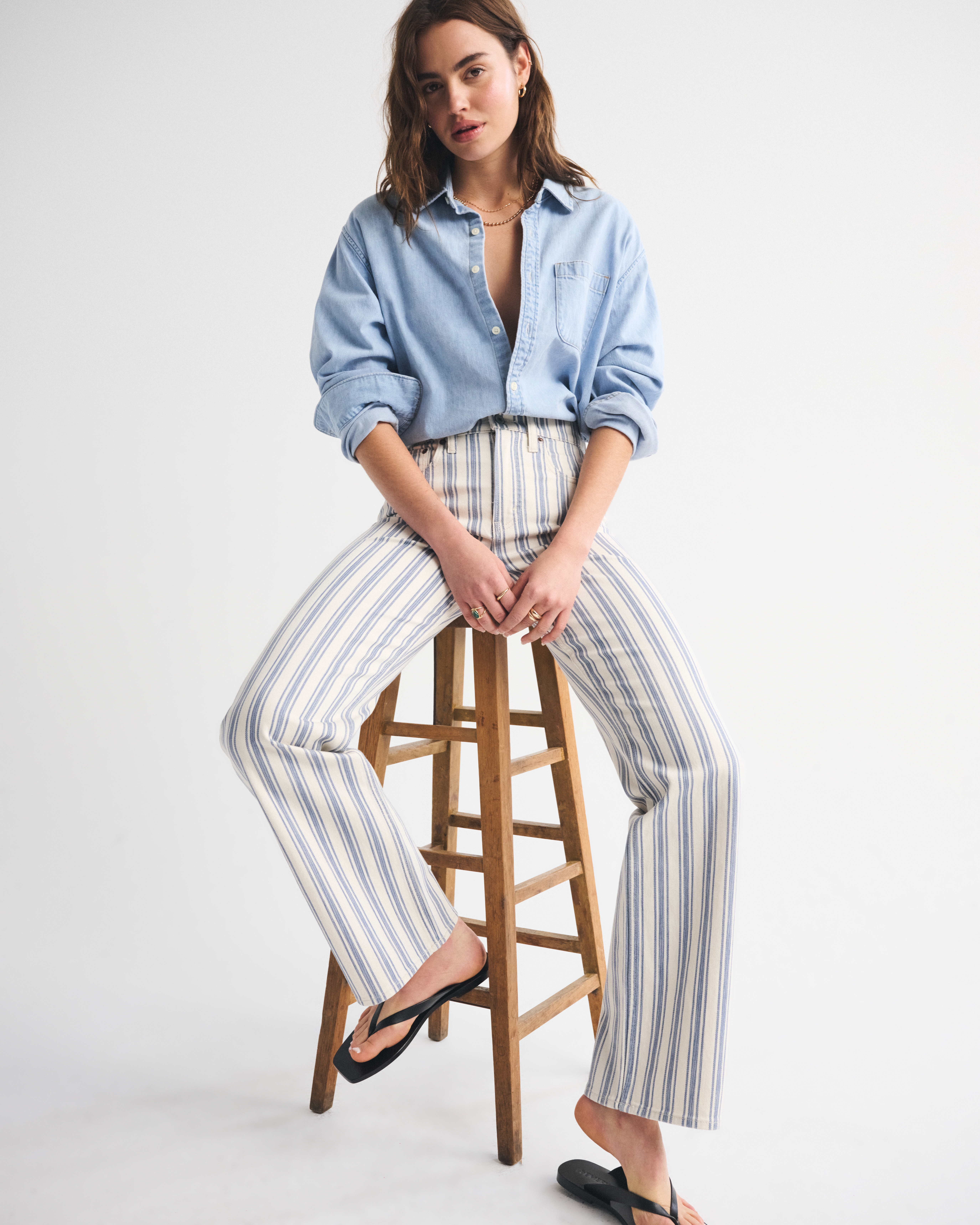Женские джинсы Abercrombie & Fitch High Rise 90s Relaxed Floral Print Jean — фото 2