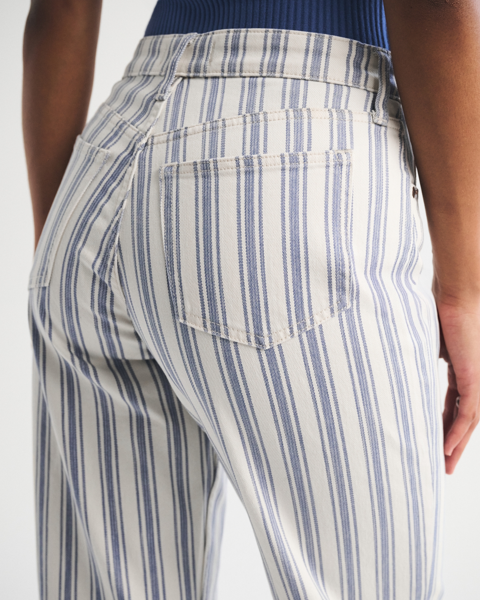 Curve Love High Rise 90s Relaxed Floral Print Jean