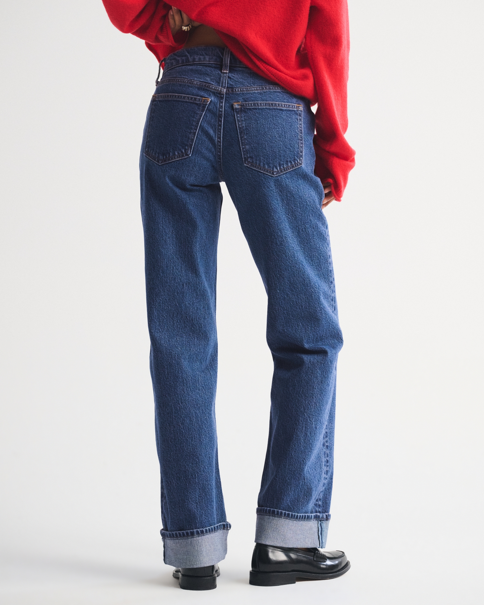 Low Rise 90s Relaxed Cuffed Hem Jean