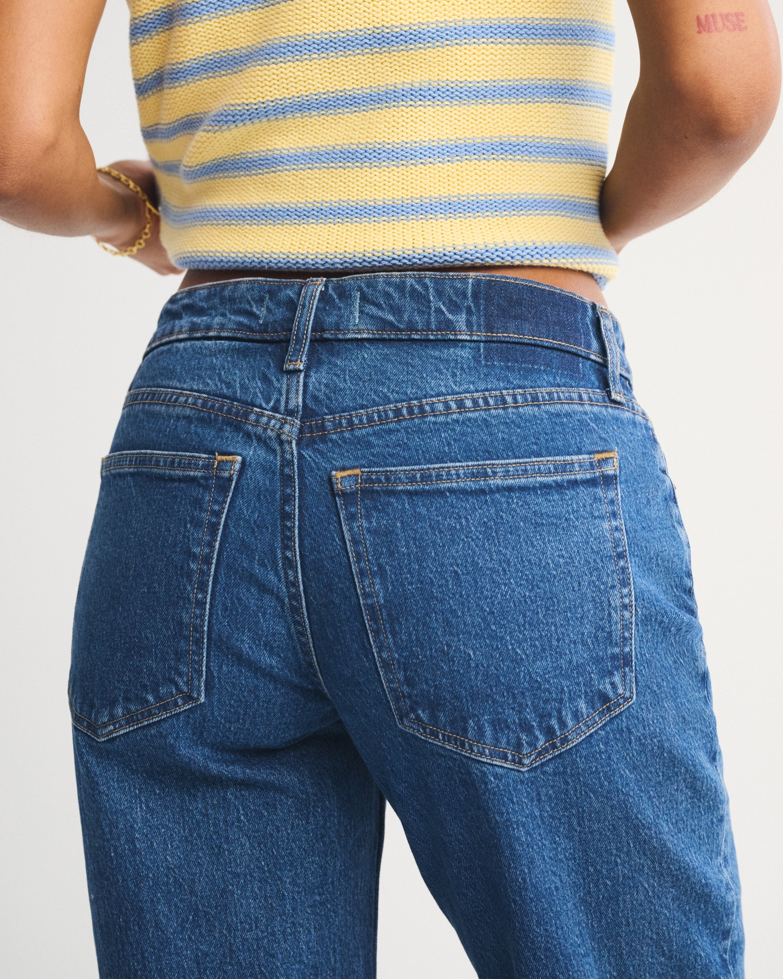 Curve Love Low Rise 90s Relaxed Cuffed Hem Jean