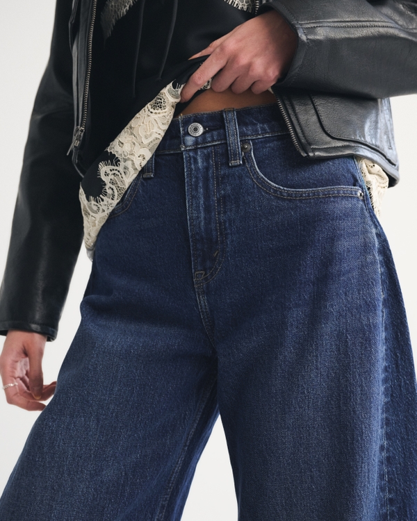 High Rise Barrel Jean
