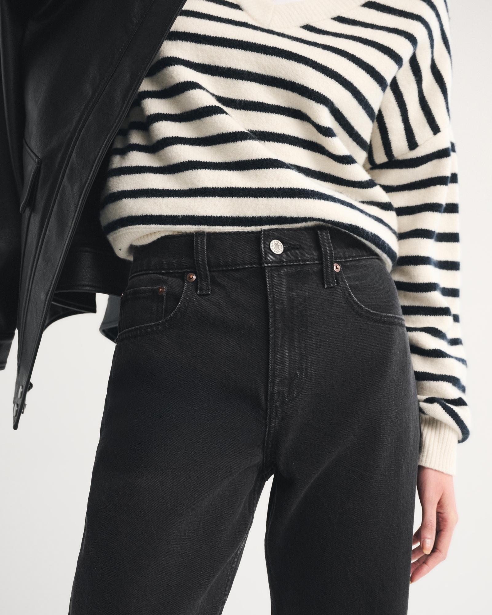 High Rise 90s Straight Jean