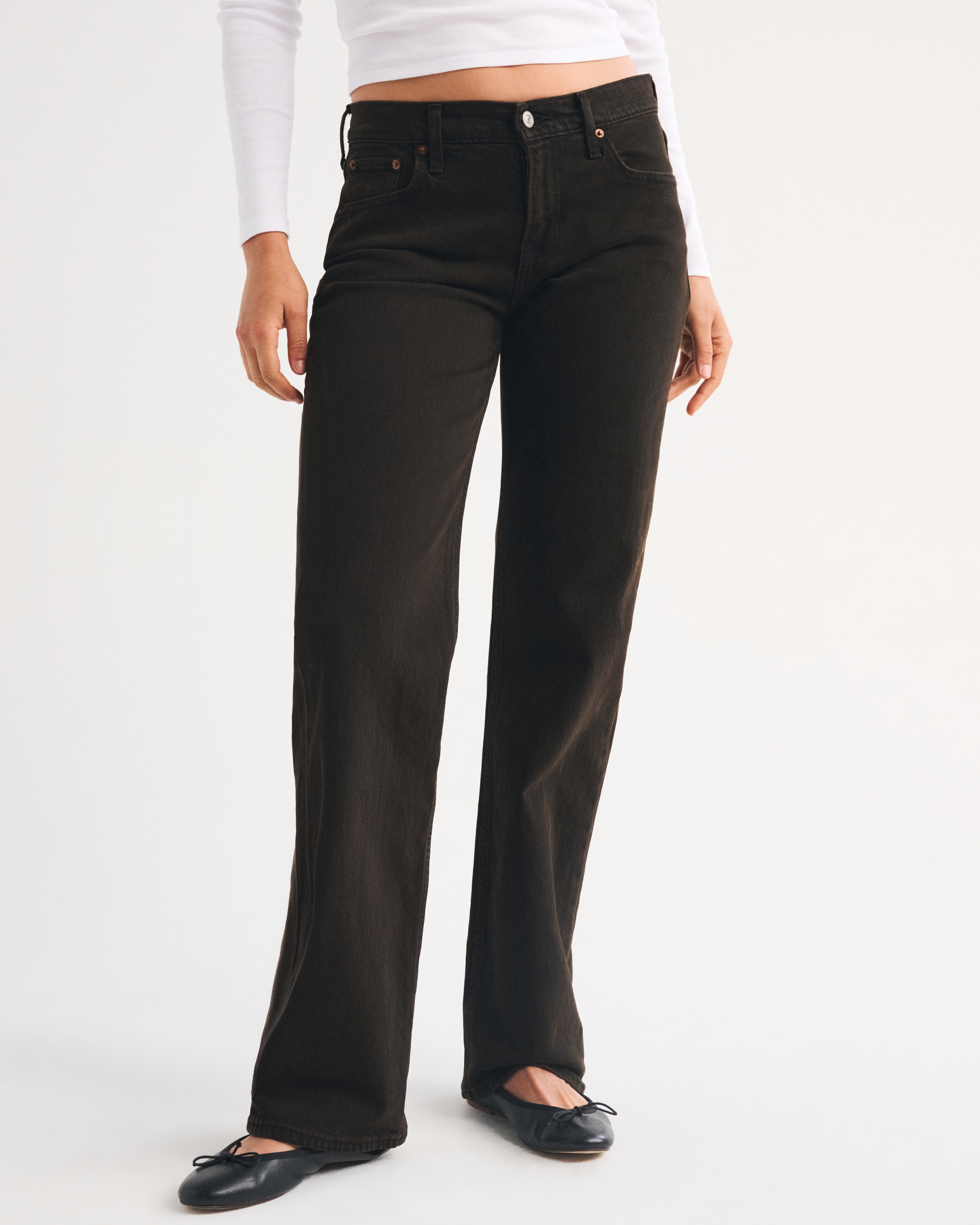 Женские джинсы Abercrombie & Fitch Low Rise Relaxed Jean, цвет: Тёмный коричневый — фото 3
