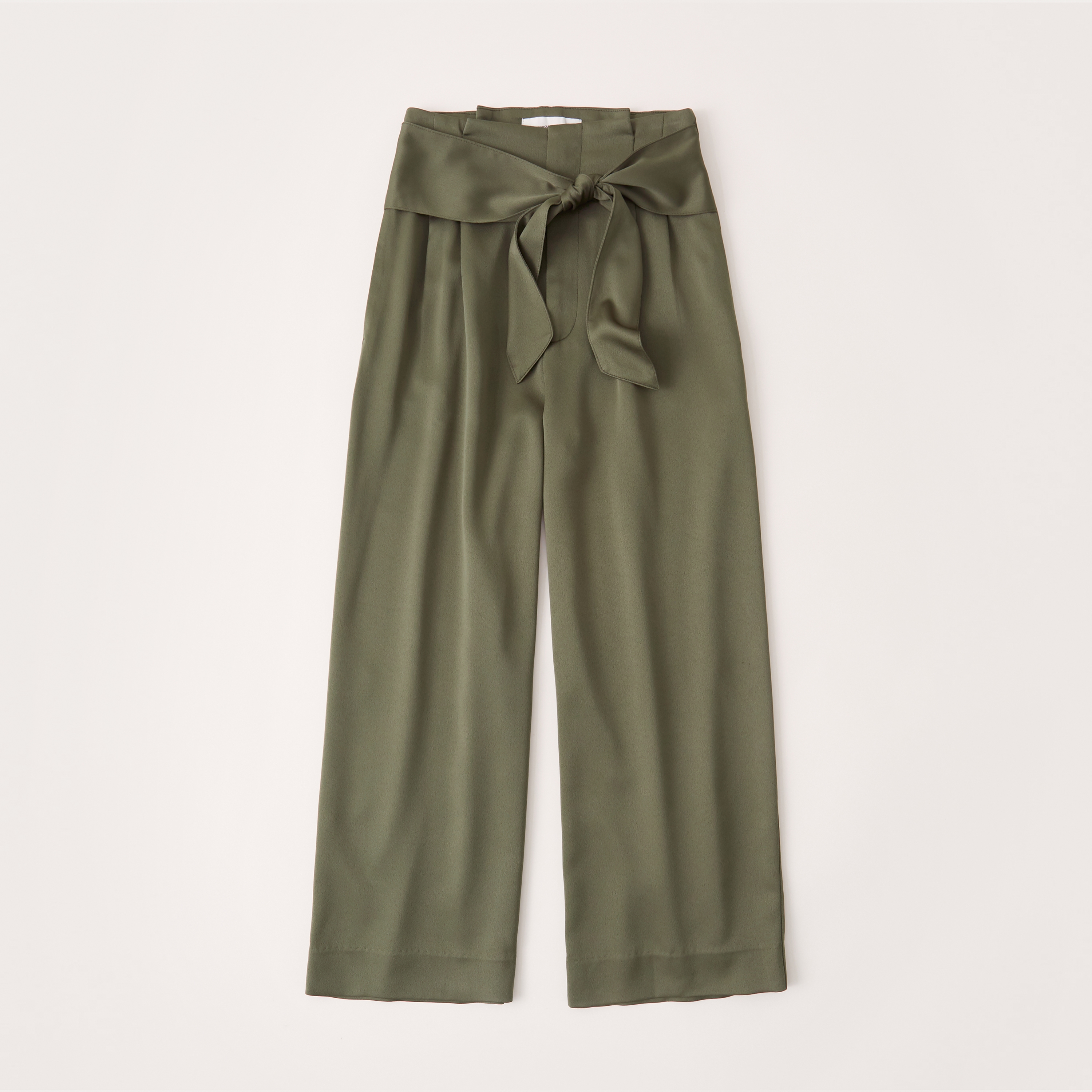 wide legged capri pants