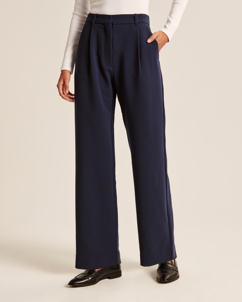 Women's Tailored Relaxed Straight Pant
