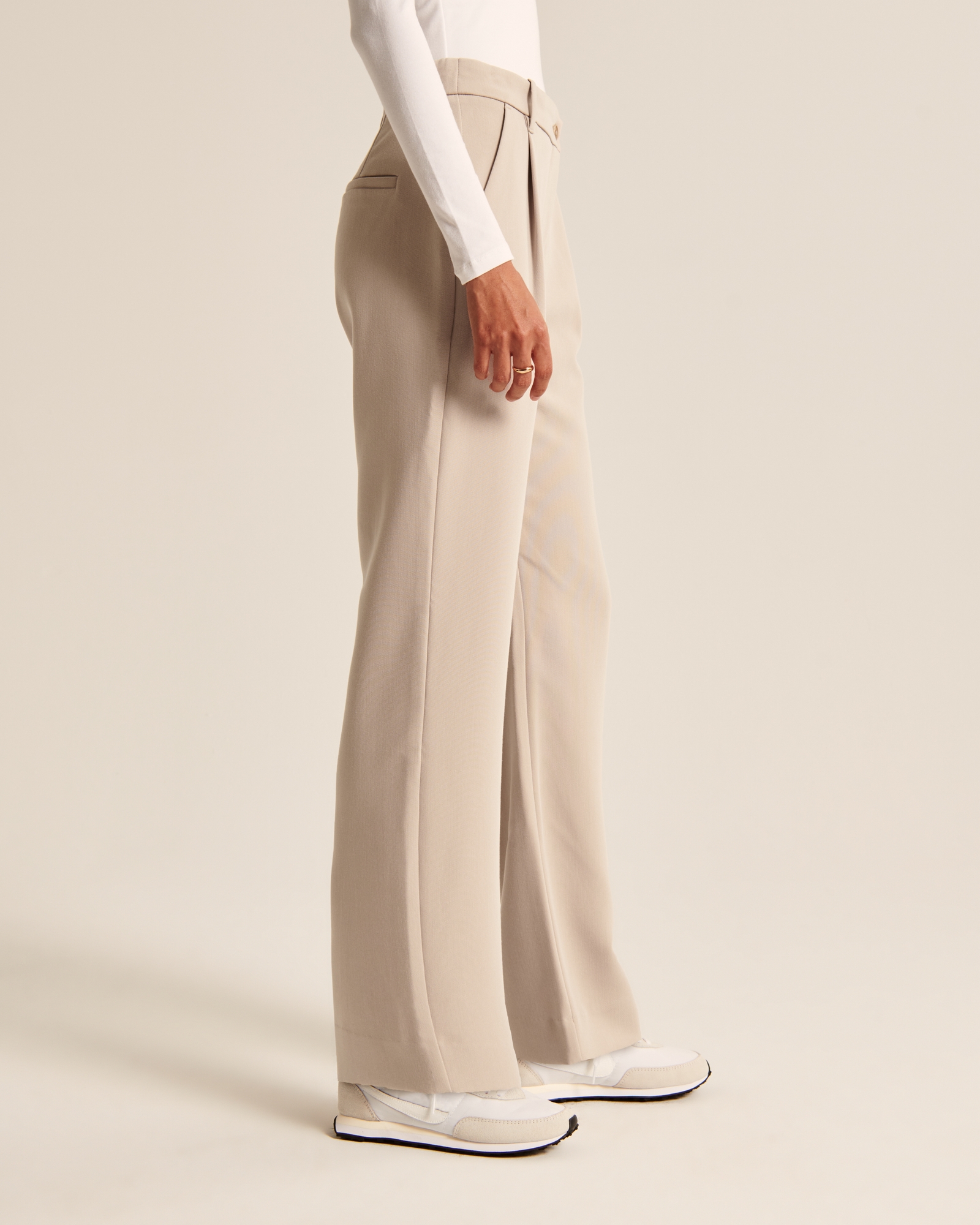 Tailored Relaxed Straight Pant