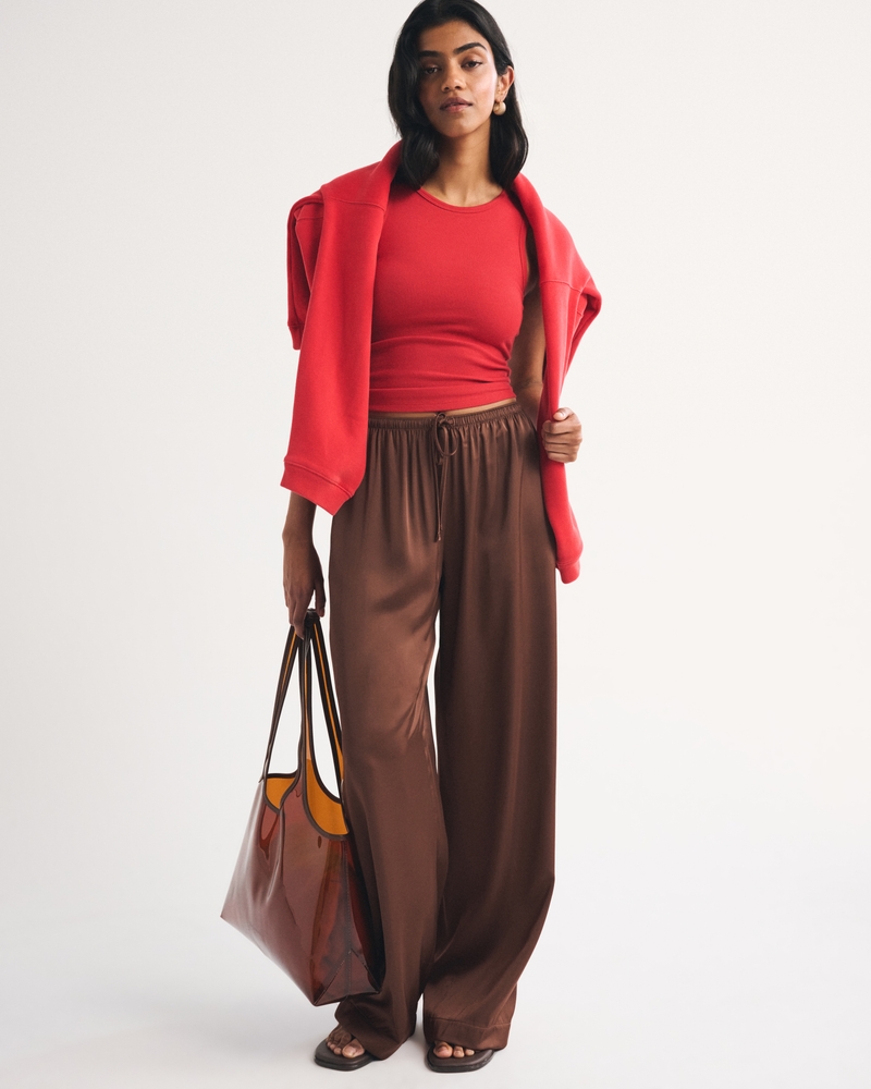 A&F Gemma Satin Wide Leg Pull-On Pant - thumbnail 2