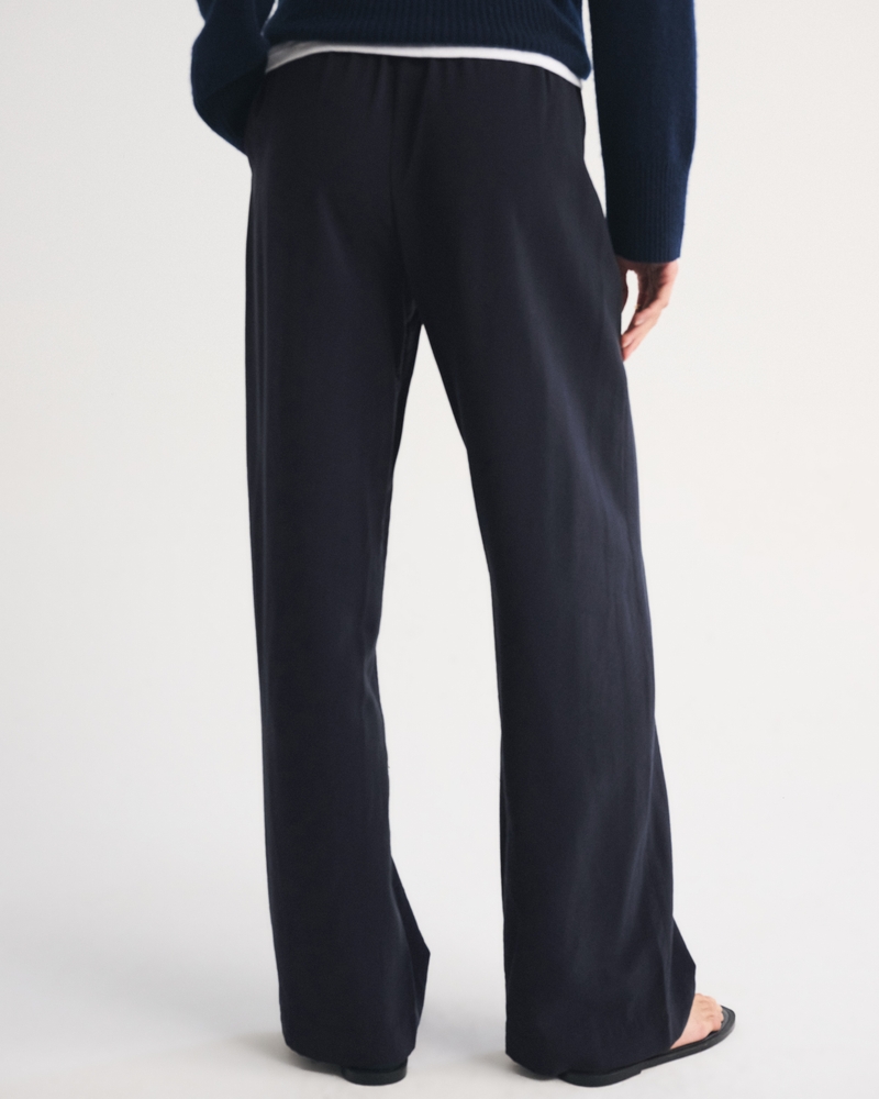 A&F Gemma Crepe Wide Leg Pull-On Pant - thumbnail 5