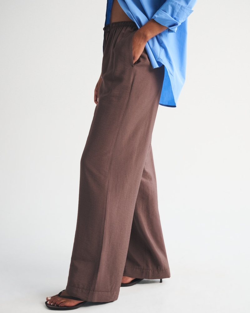 A&F Gemma Crepe Wide Leg Pull-On Pant - thumbnail 9