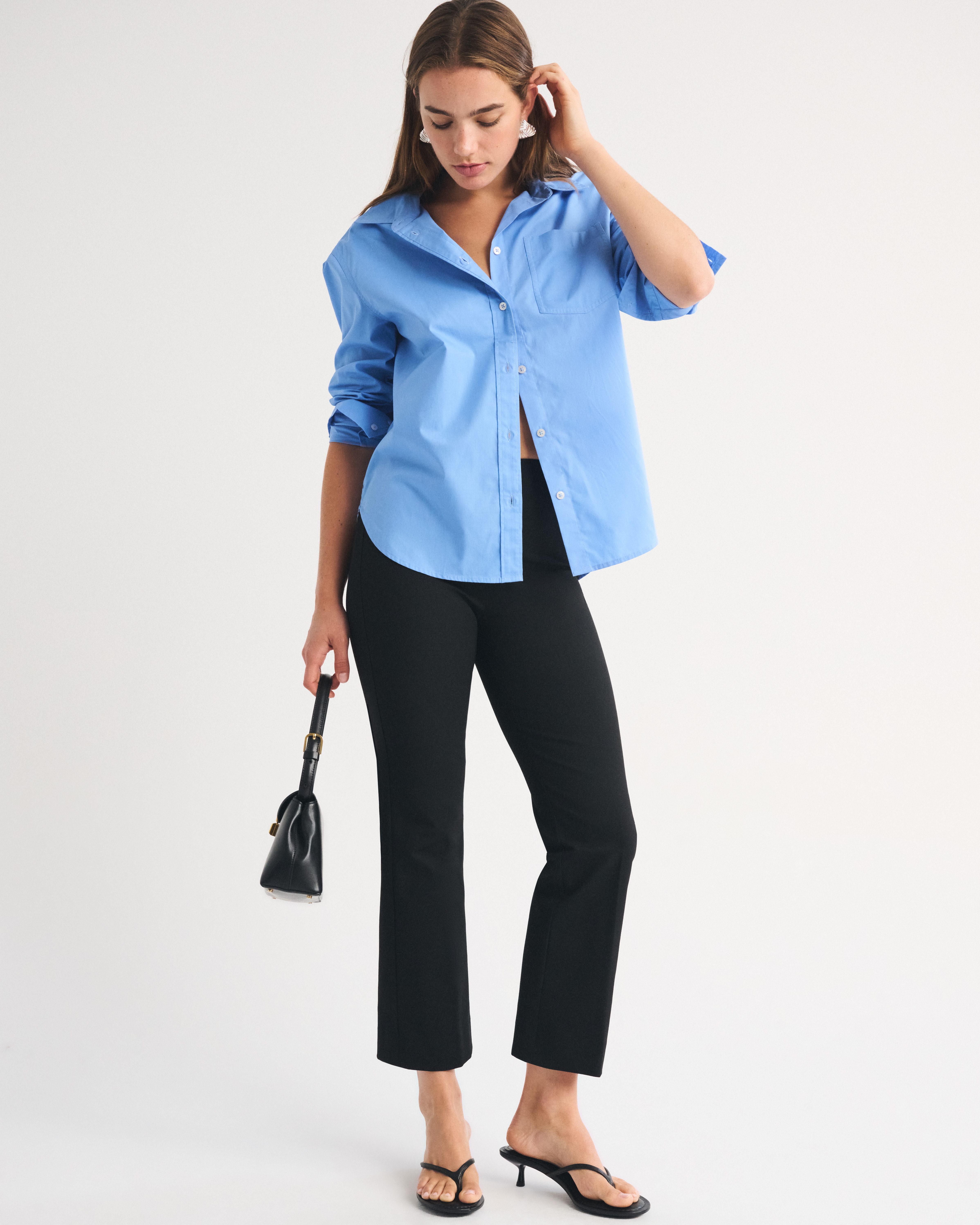 Женские брюки Abercrombie & Fitch A&F Forme Kick Flare Pant, цвет: Чёрный — фото 2