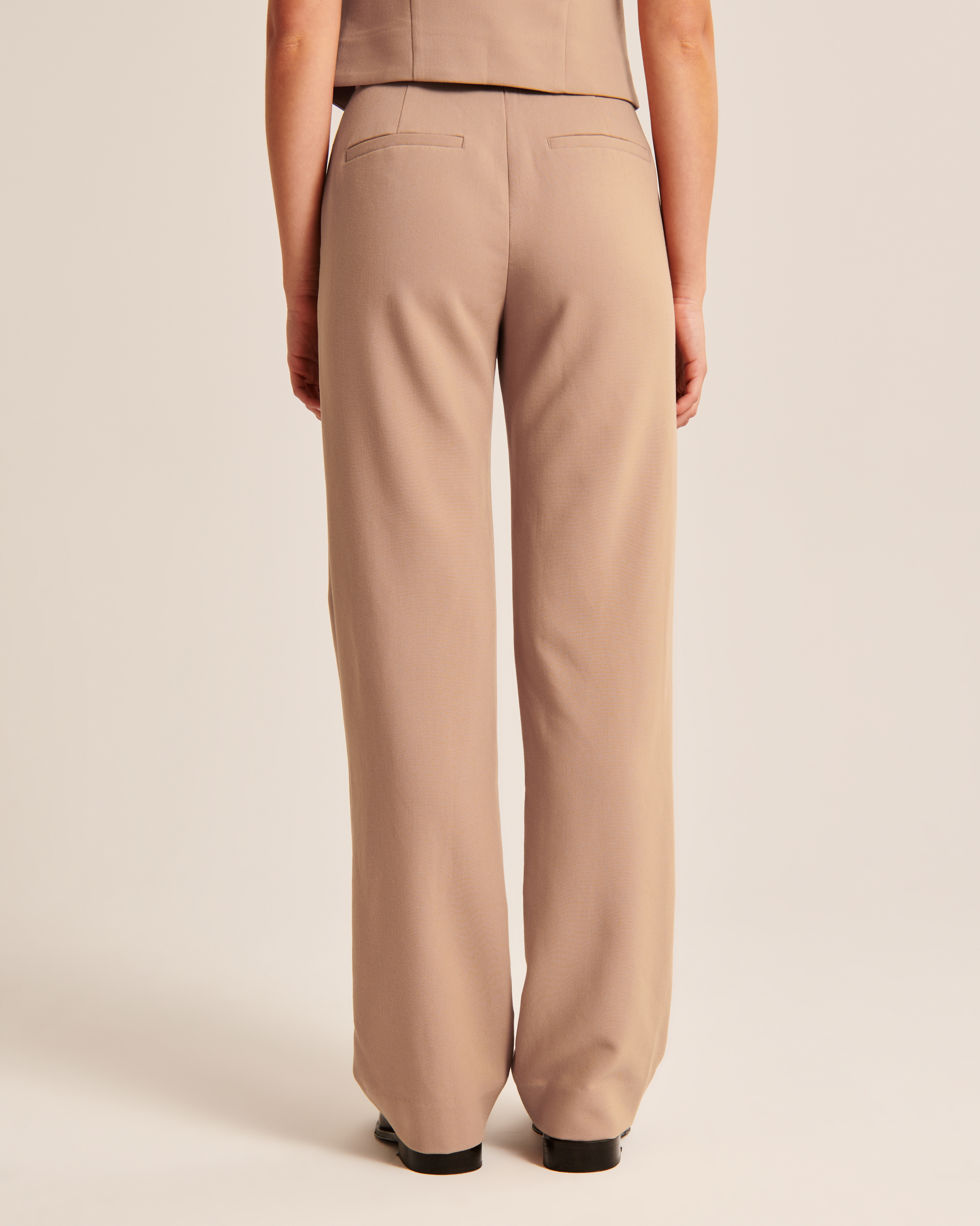 Tailored Relaxed Straight Pant