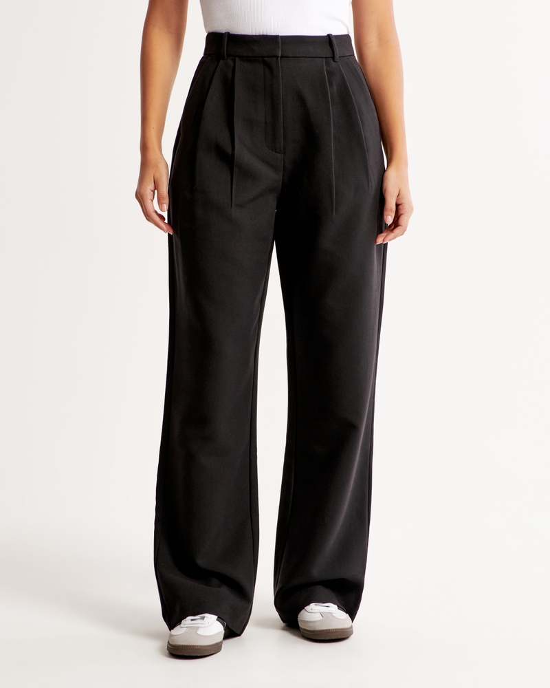 These Wide Leg Abercrombie Pants Are Selling Out for Fall