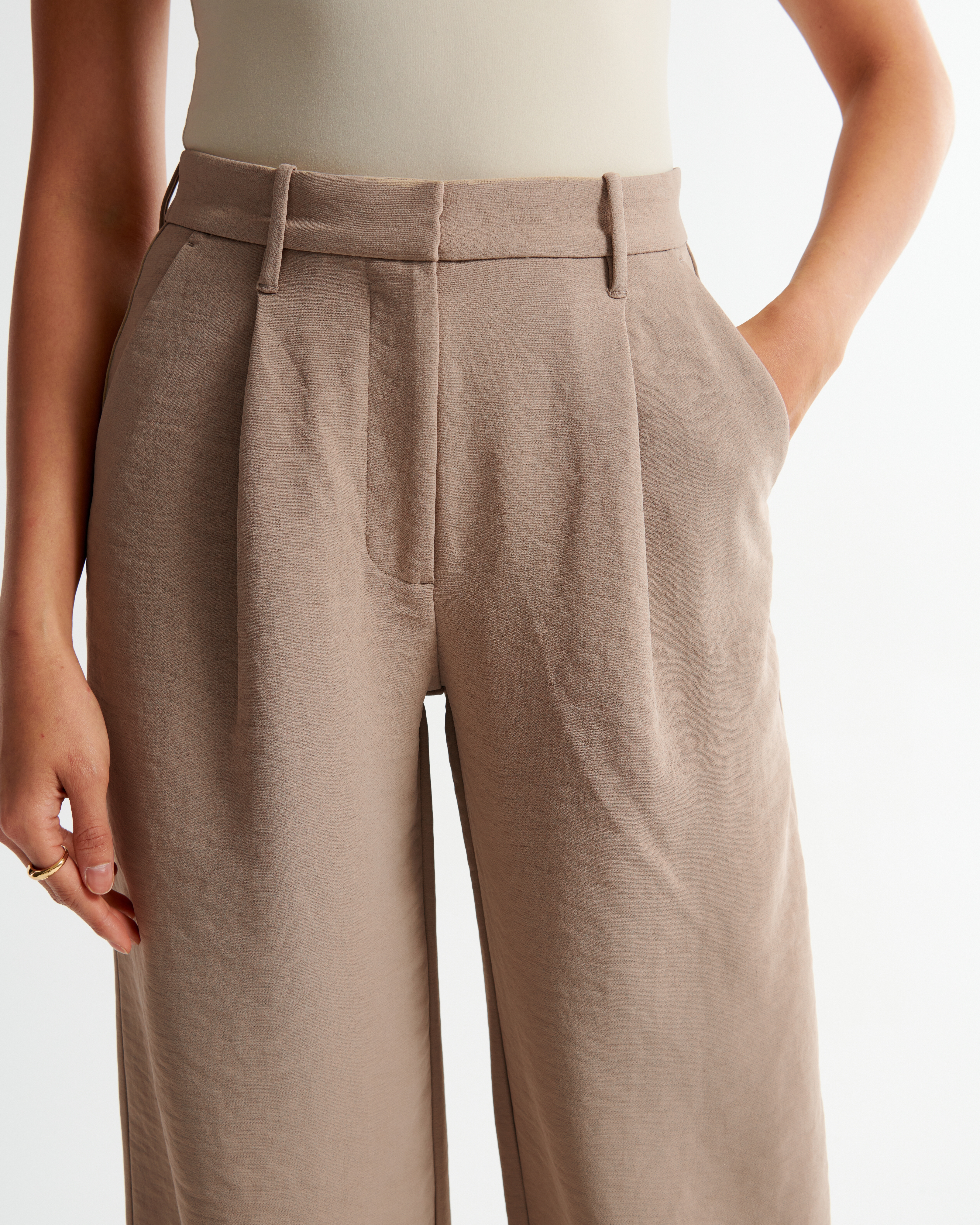 Premium Crepe Tailored Ultra Wide-Leg Pant