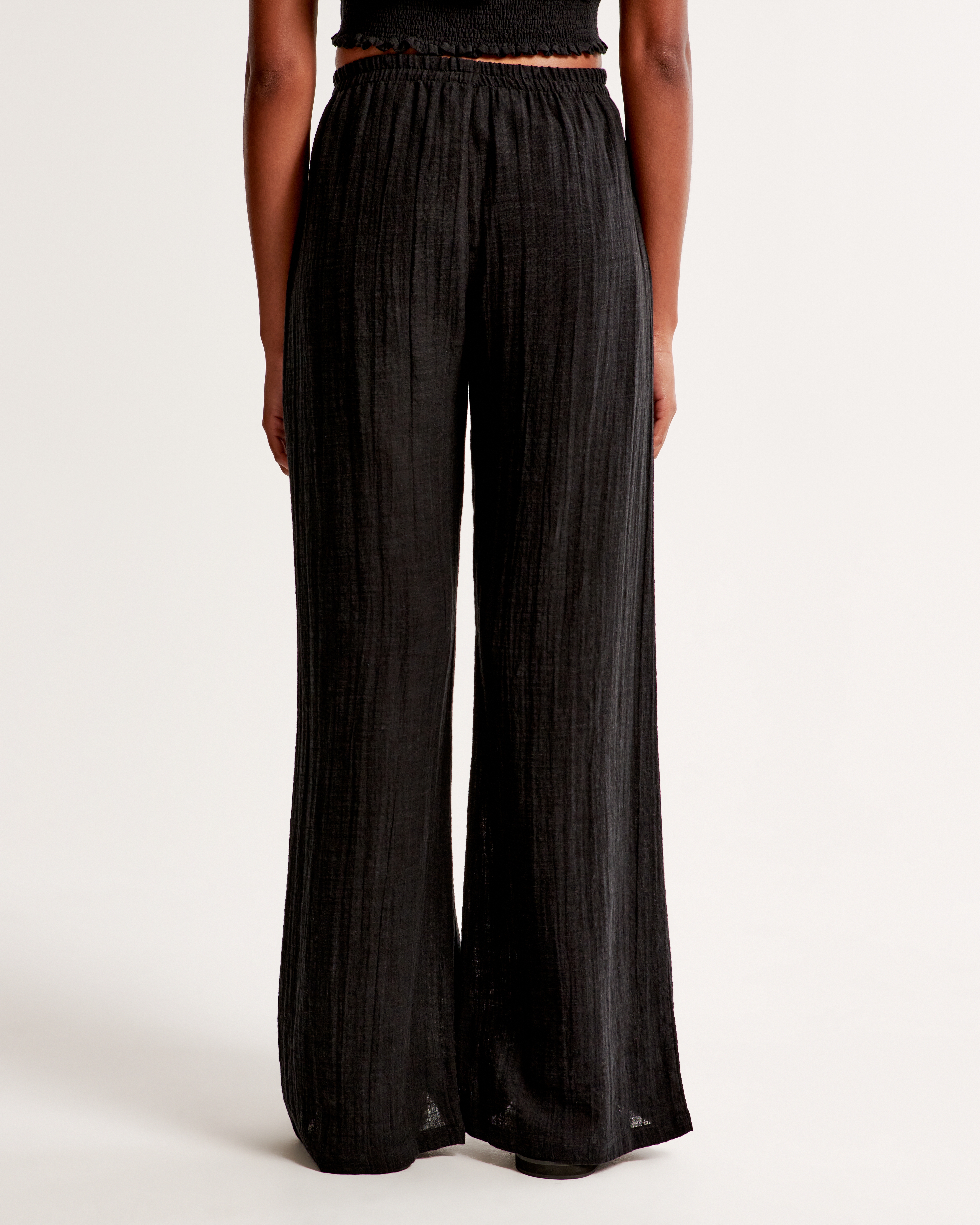 Crinkle Textured Pull-On Ultra Wide Leg Pant