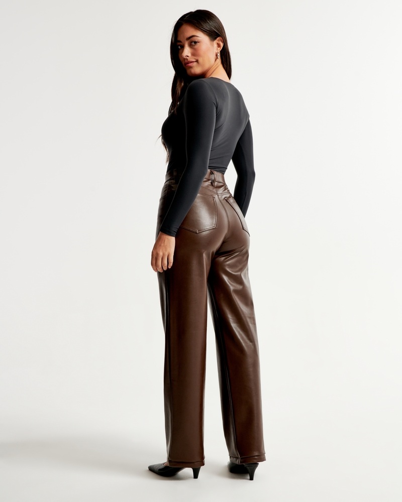 Women's Curve Love Vegan Leather 90s Relaxed Pant, Women's Bottoms