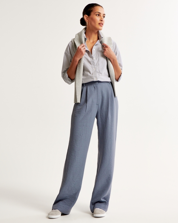 A&F Sloane Tailored Premium Crepe Pant, Blue