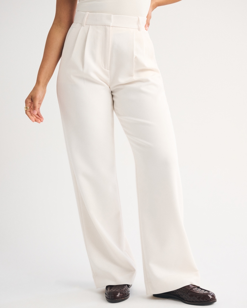 Women's Curve Love A&F Sloane Tailored Wide Leg Pant | Women's Bottoms |  Abercrombie.com