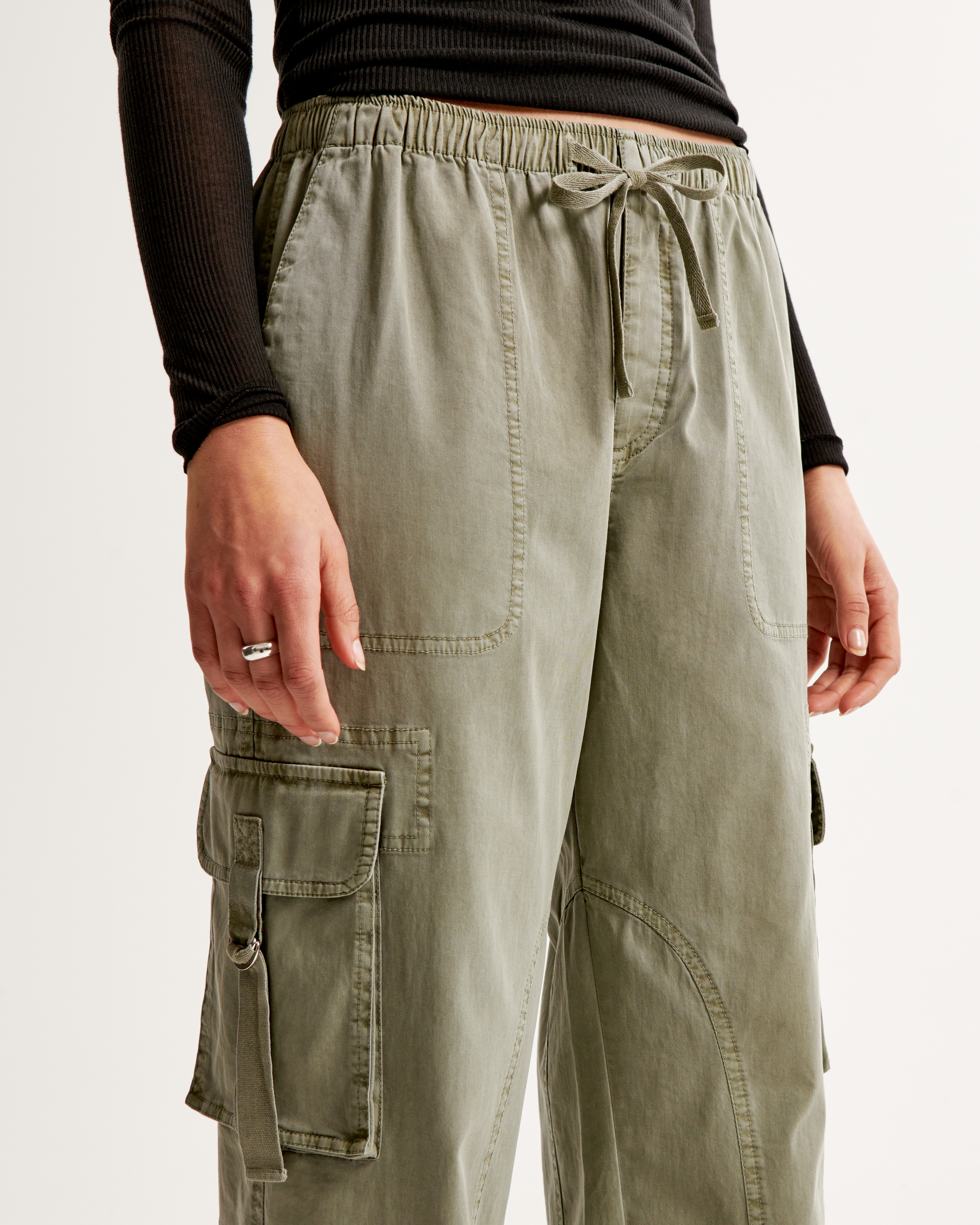 Baggy cargo shorts sales womens