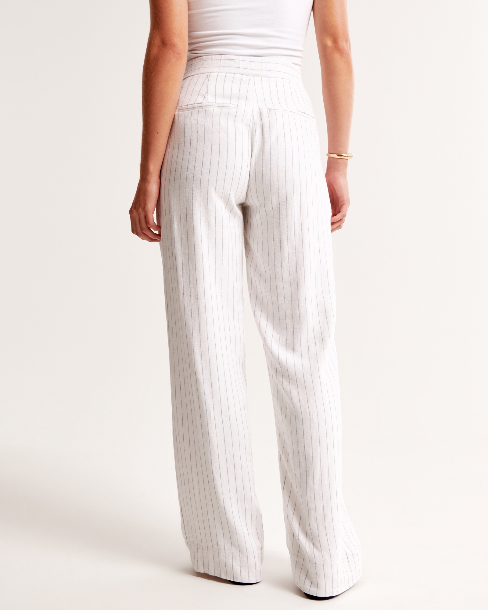 Linen-Blend Tailored Straight Pant