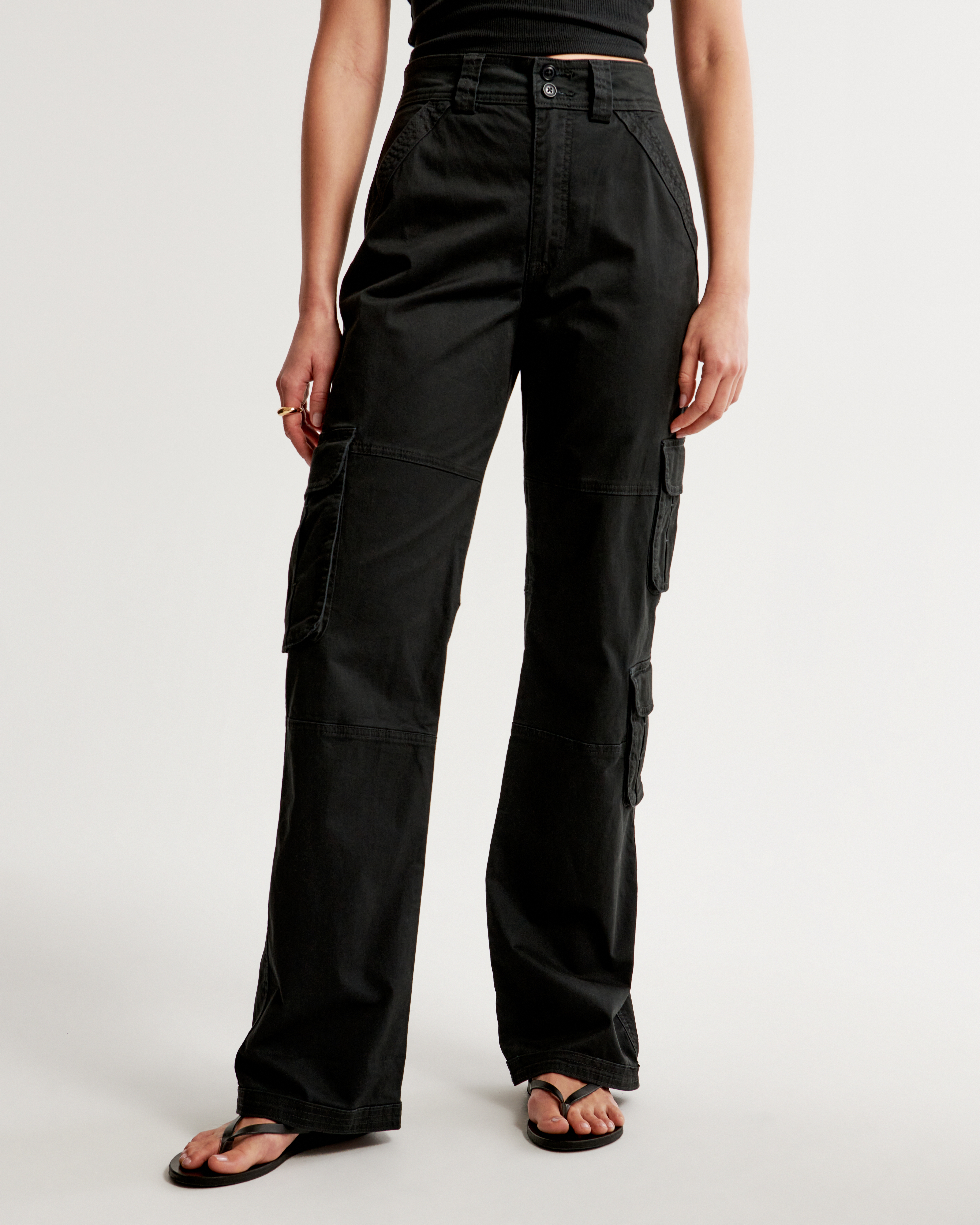 Women's Relaxed Cargo Pant | Women's Bottoms | Abercrombie.com