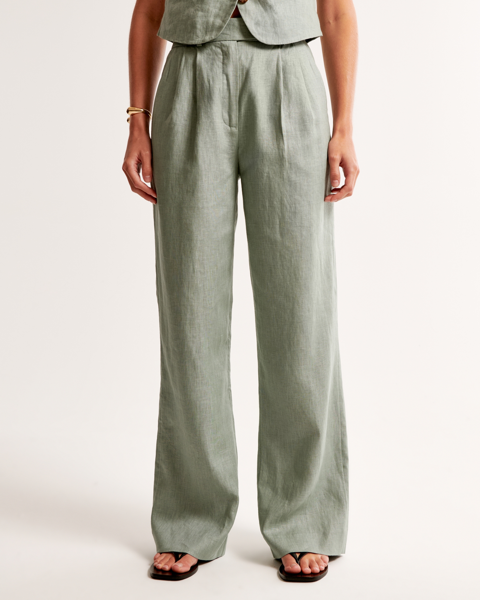 A&F Sloane Tailored Premium Linen Pant