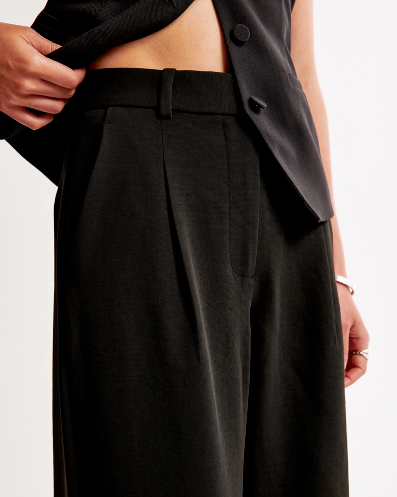 A&F Harper Tailored Premium Crepe Pant