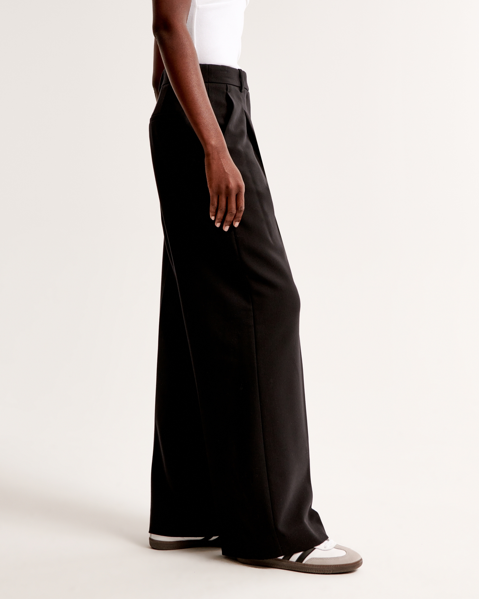 A&F Harper Tailored Wide Leg Pant