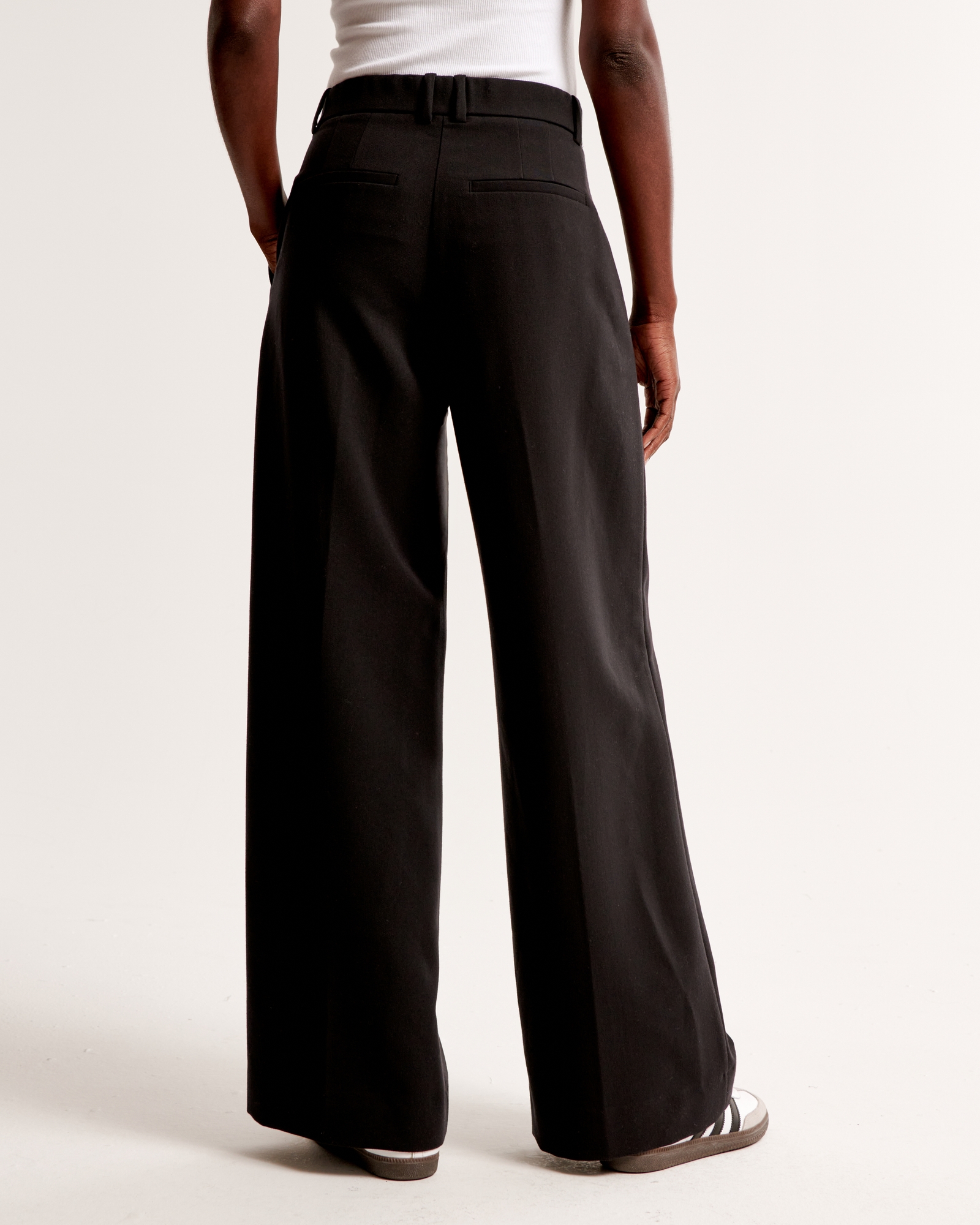 A&F Harper Tailored Wide Leg Pant