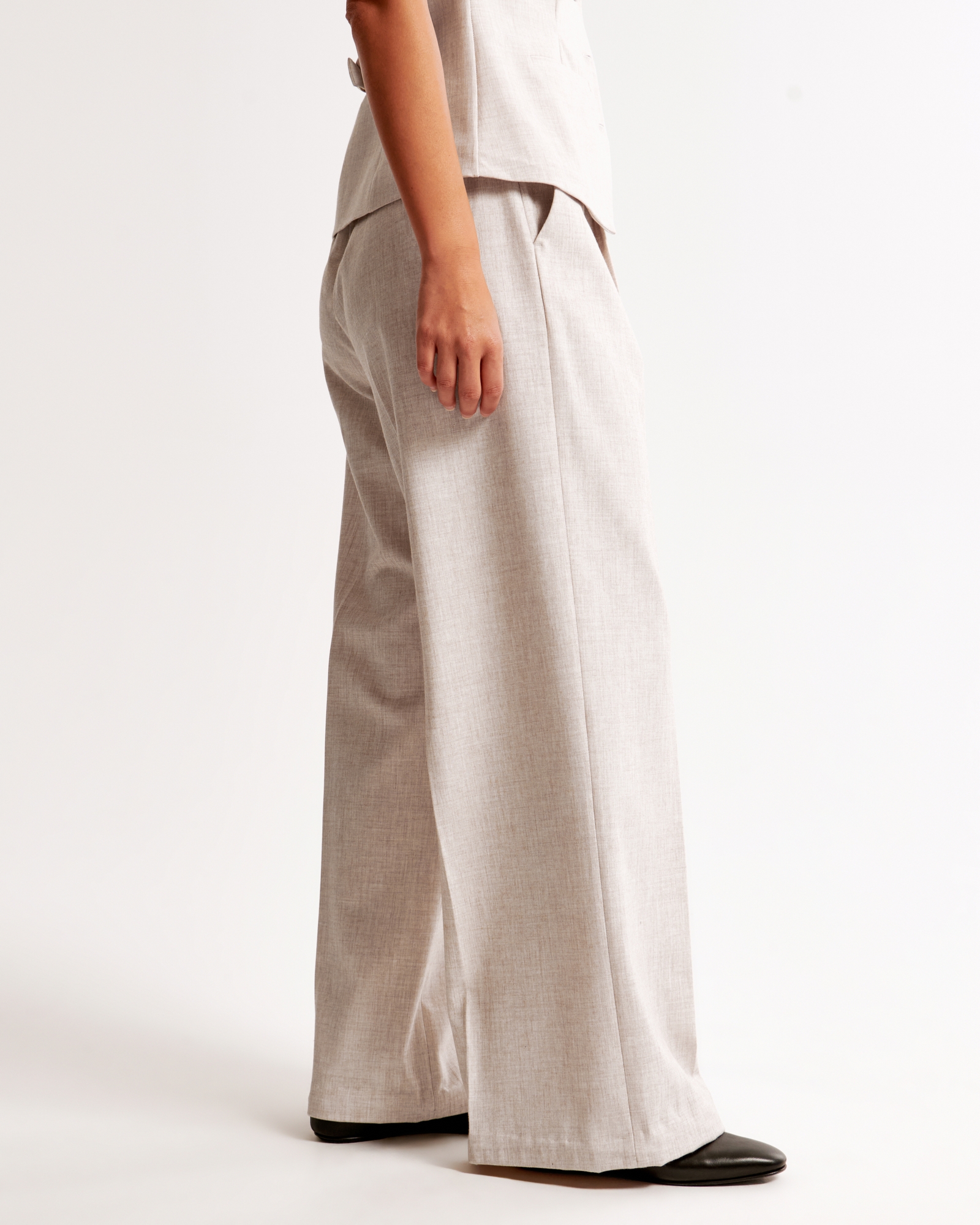 Curve Love A&F Harper Tailored Ultra Wide Leg Pant