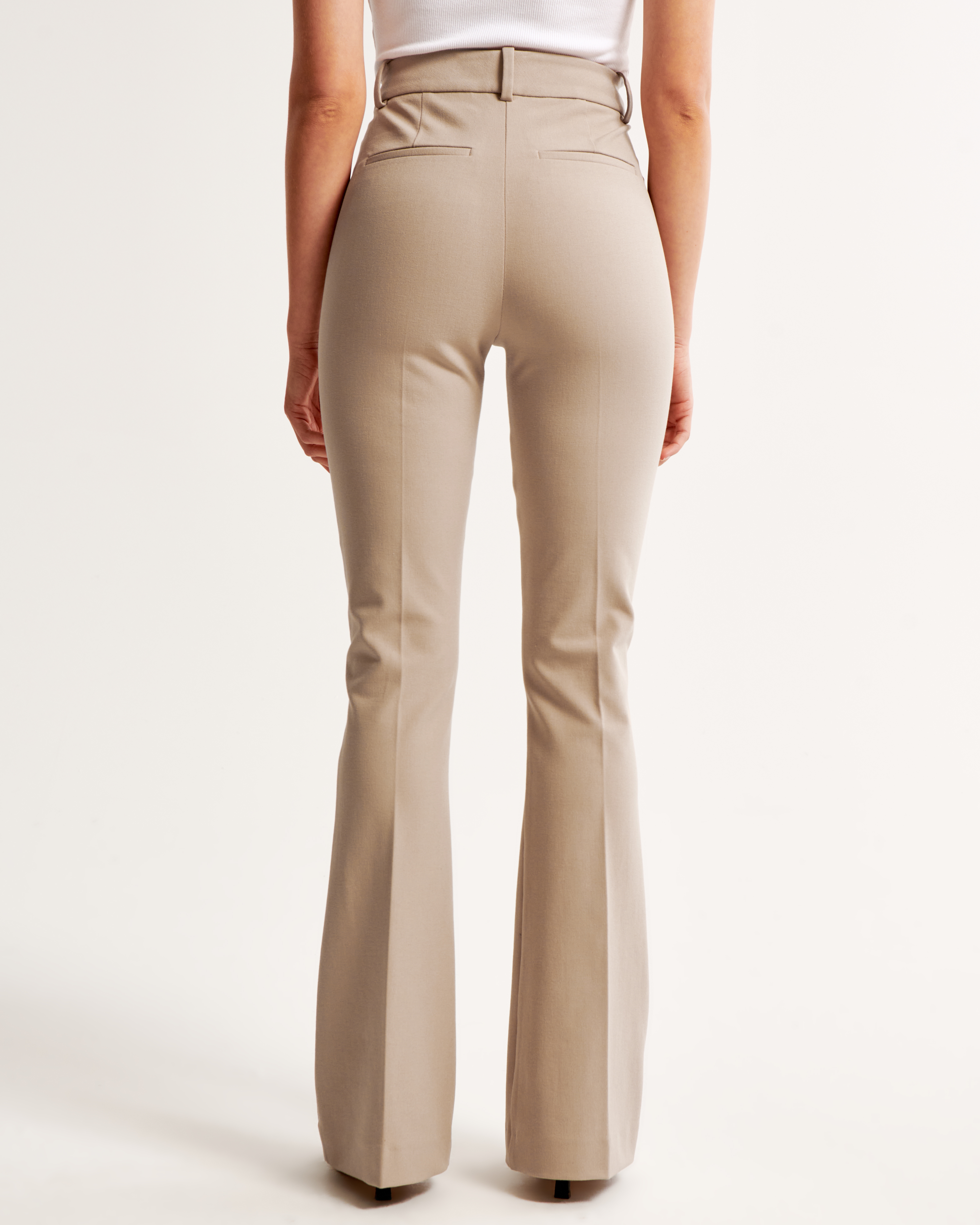 Women's High Rise Flare Pant in Clay Brown | Size 31 | Abercrombie u0026 Fitch