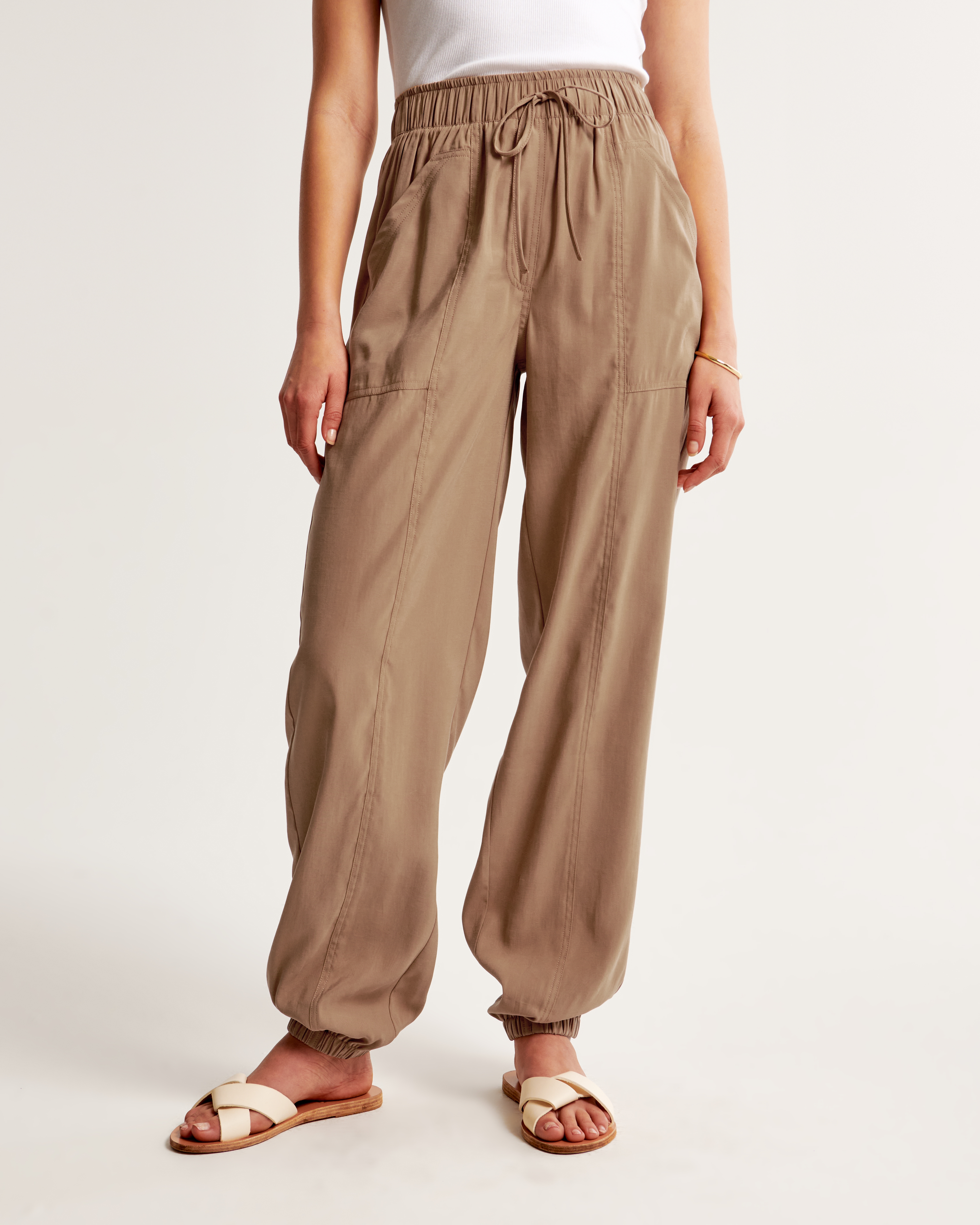 Abercrombie and fitch joggers womens sale