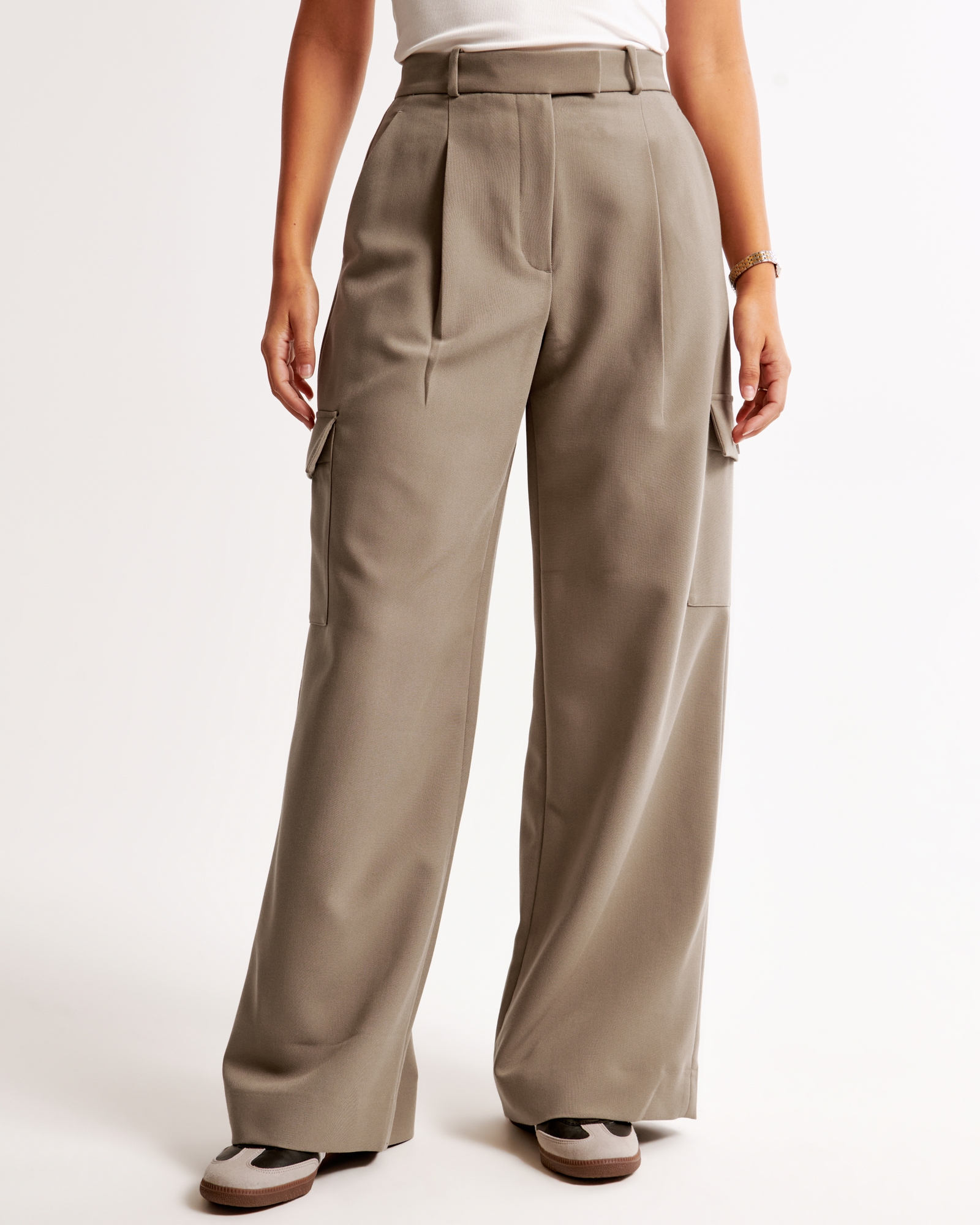 Curve Love A&F Harper Tailored Ultra Wide Leg Cargo Pant