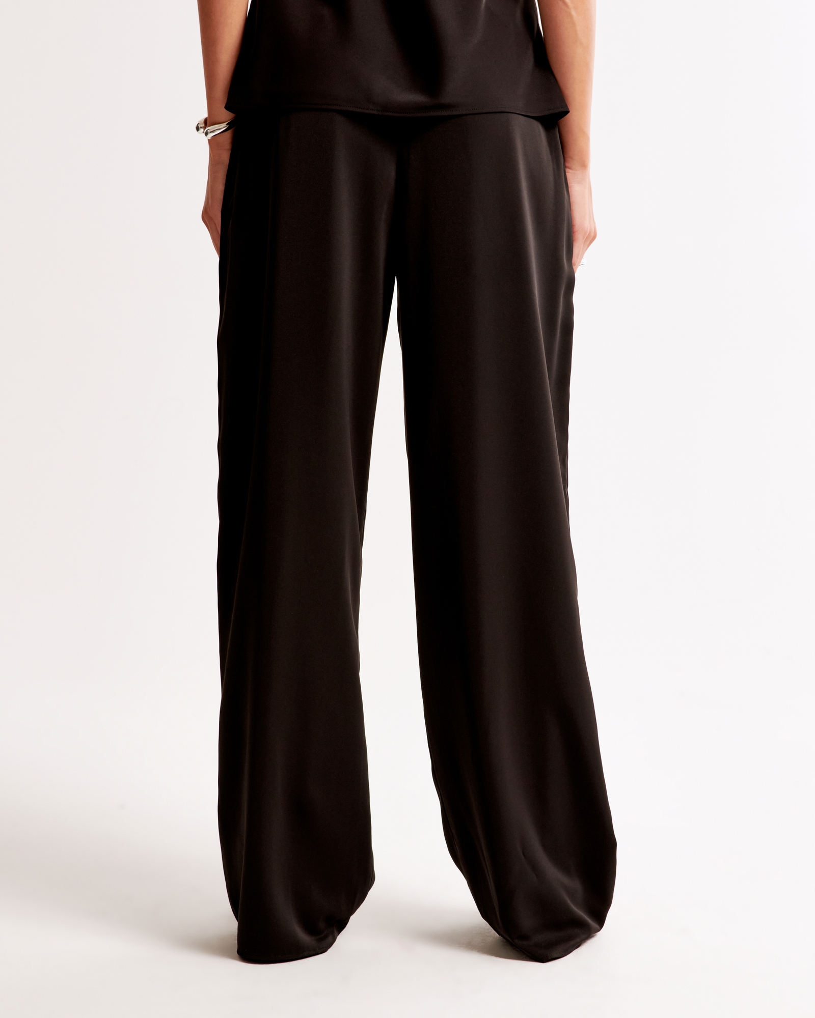 Drapey Pull-On Pant