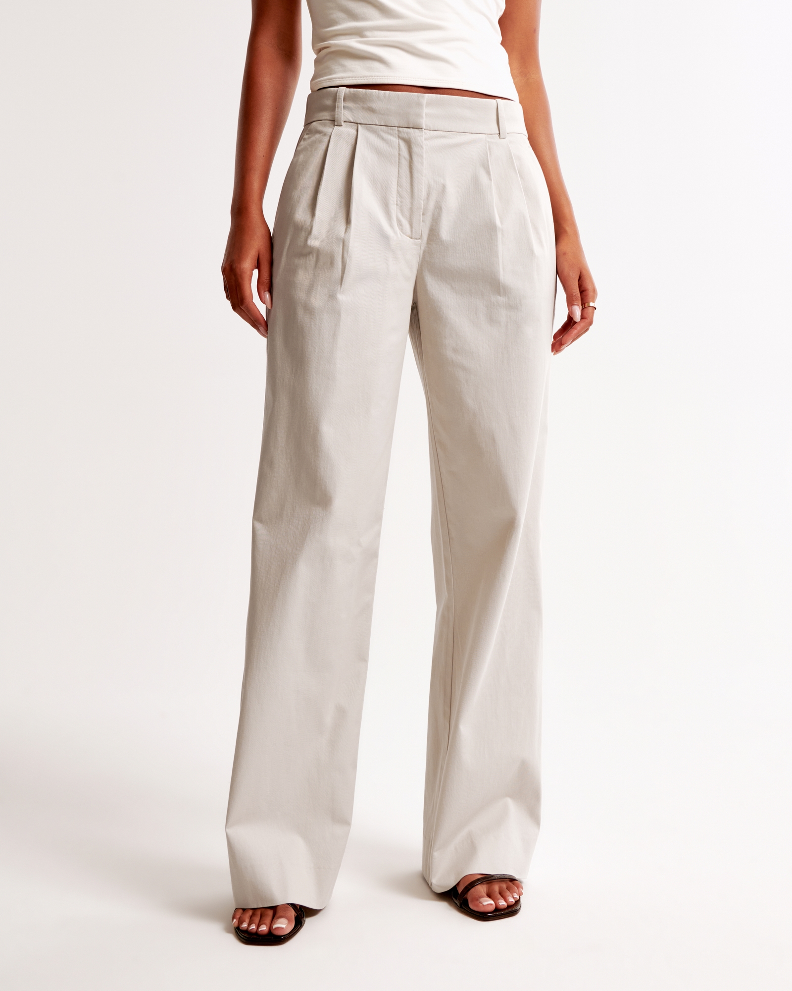 A&F Sloane Low Rise Tailored Twill Pant