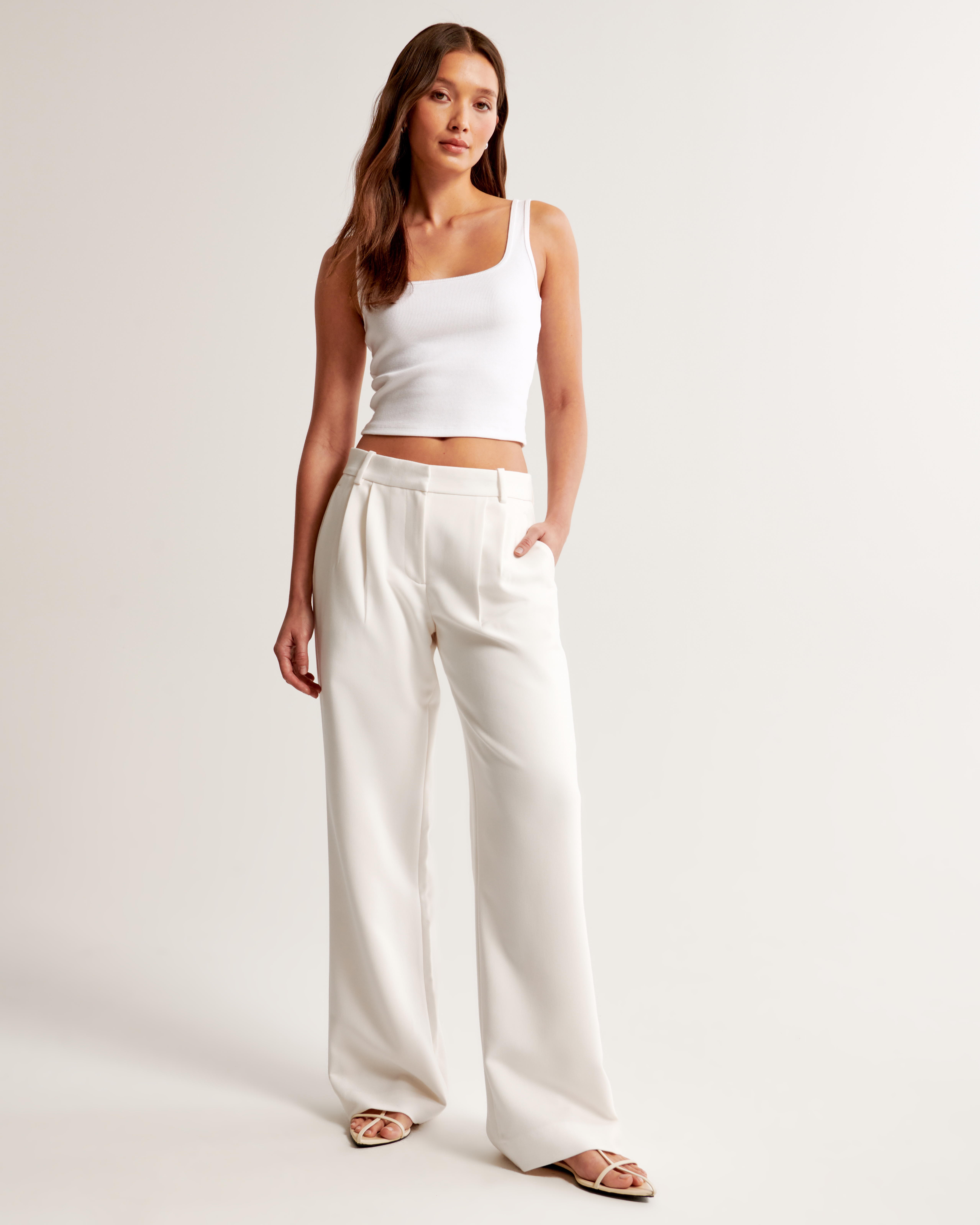 Abercrombie & Fitch A&f Sloane Low Rise Tailored Wide Leg Pant In White