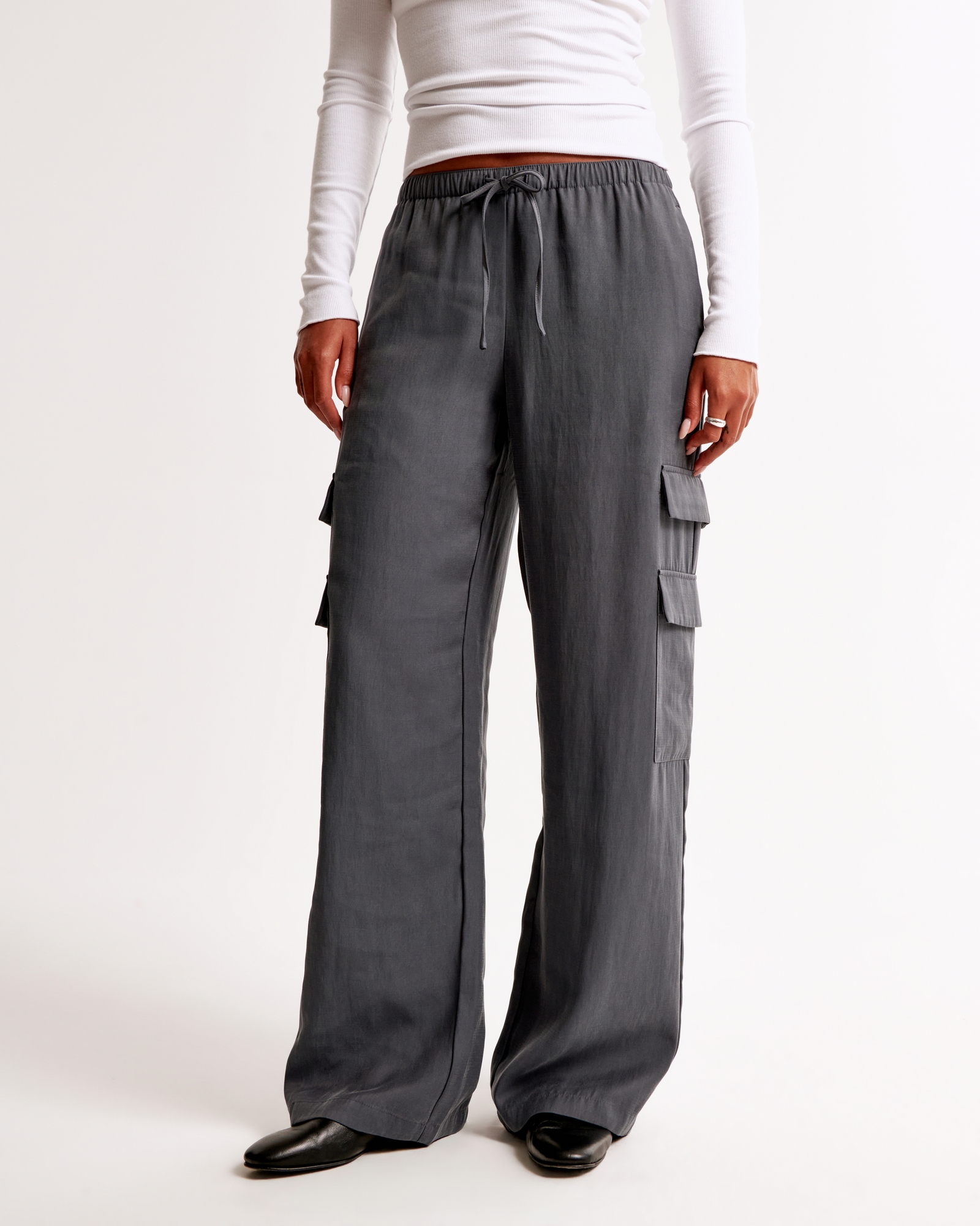 Pull-On Cargo Pant